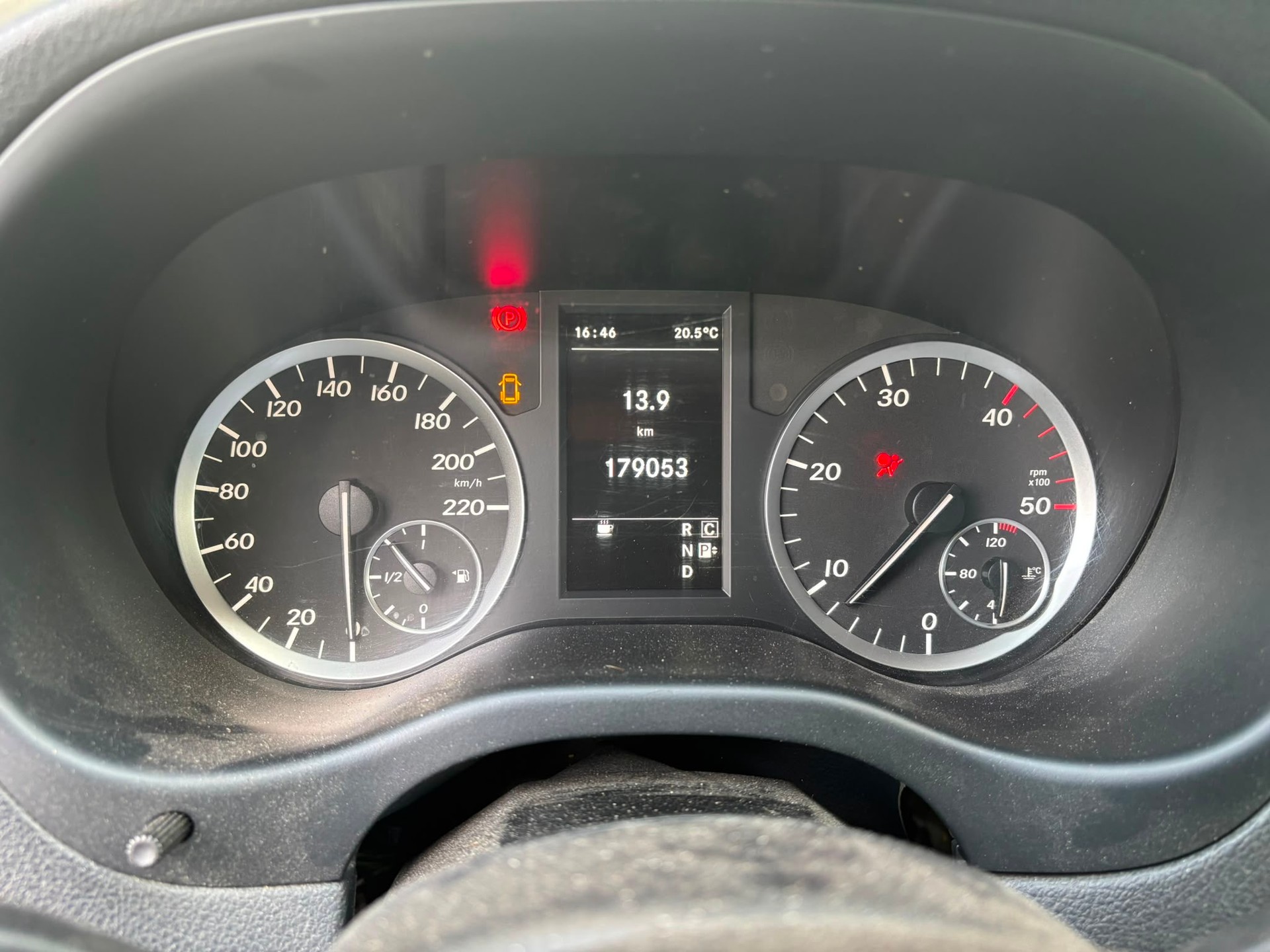 MERCEDES-BENZ Vito 114 BlueTEC EL 4Matic 7G-Tronic Euro 6-image-8