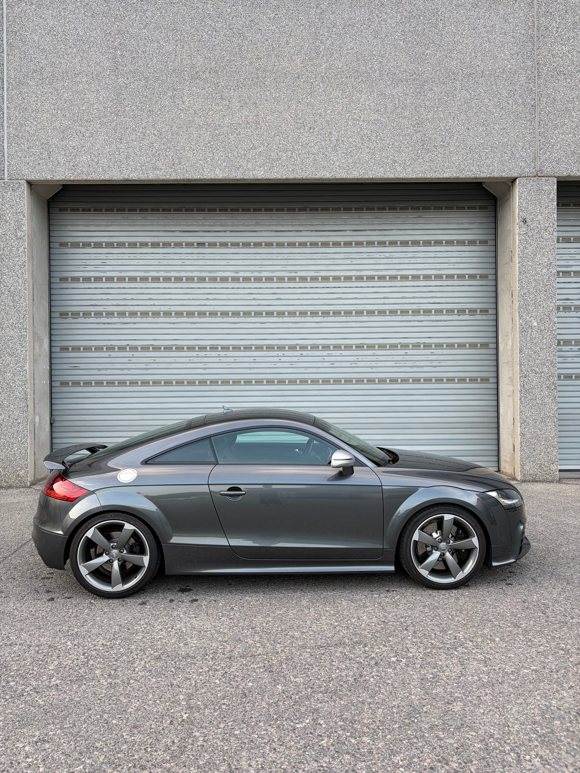 AUDI 2.5 TFSI quattro-image-1