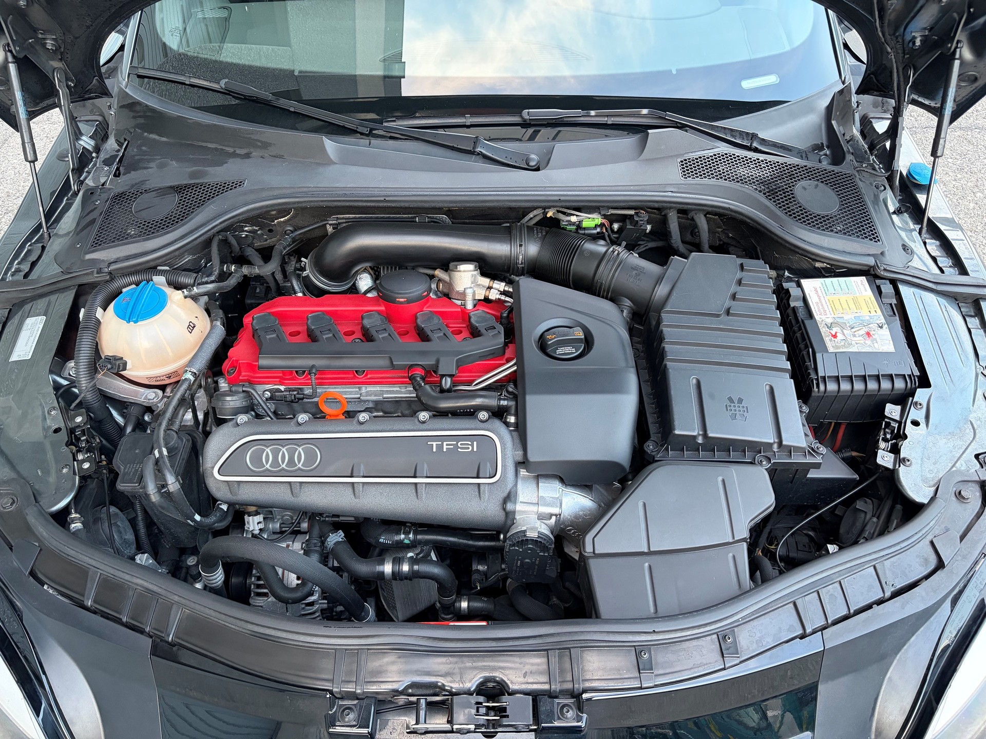 AUDI 2.5 TFSI quattro-image-15