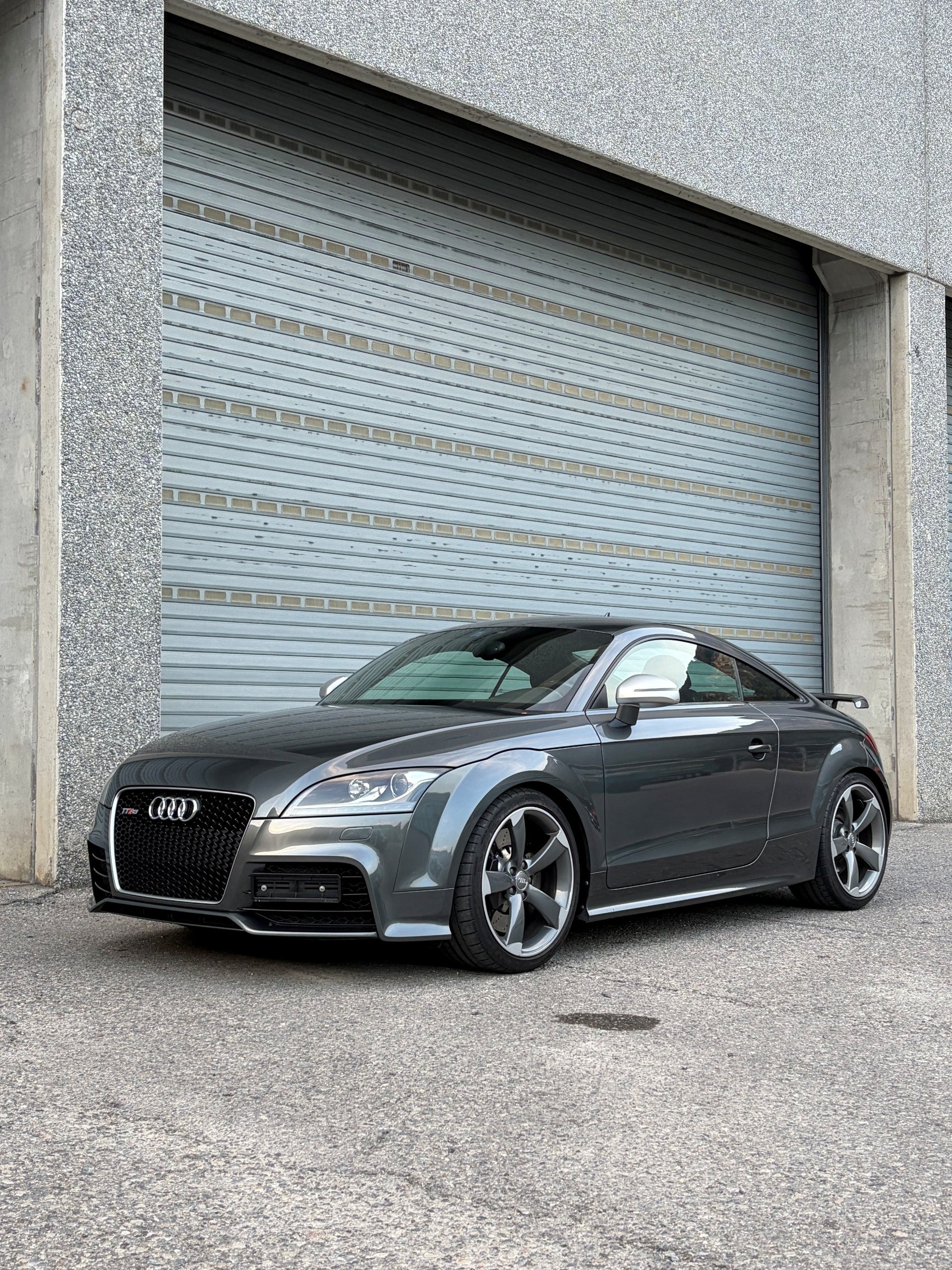 AUDI 2.5 TFSI quattro-image-13