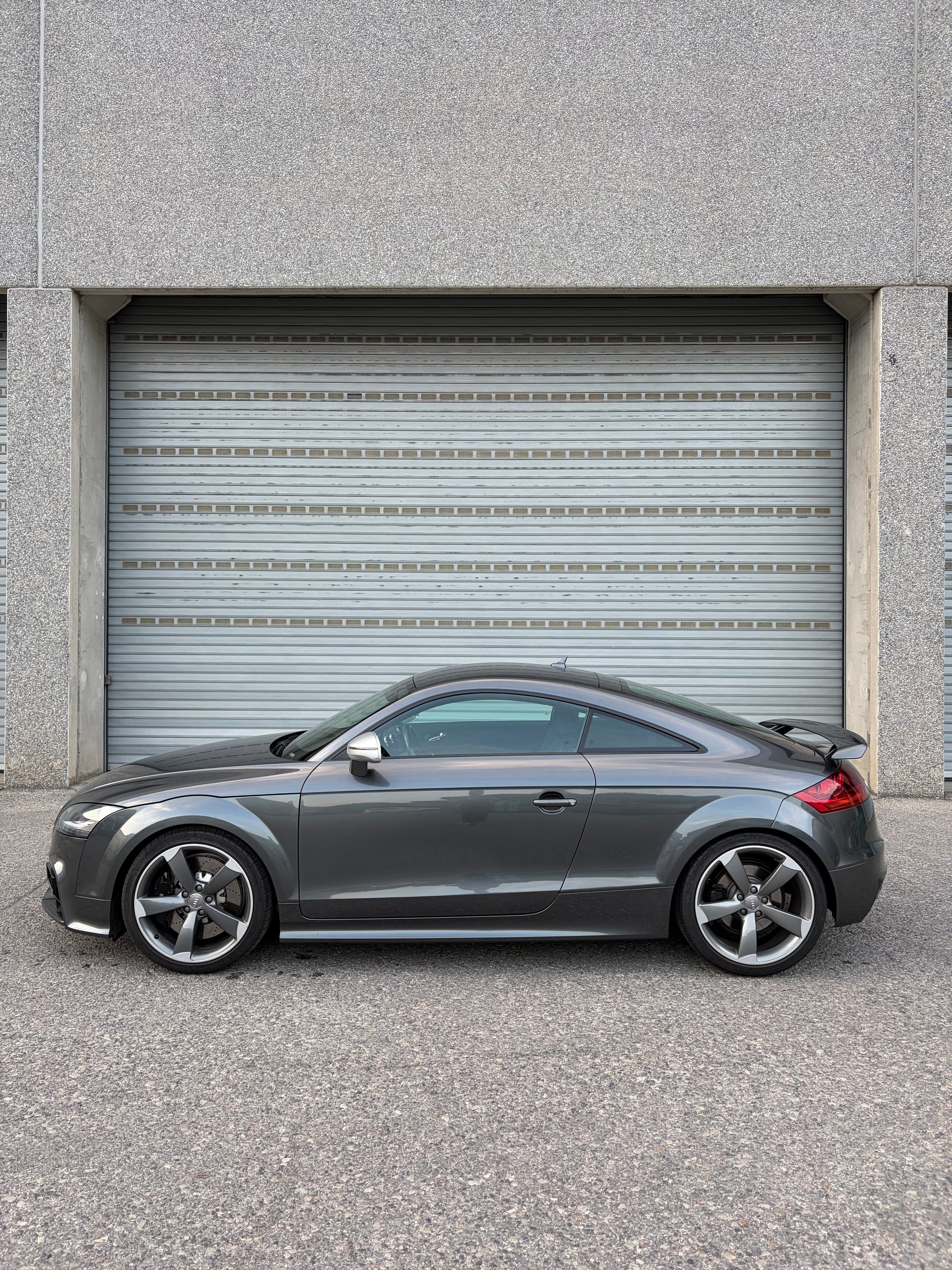 AUDI 2.5 TFSI quattro-image-0