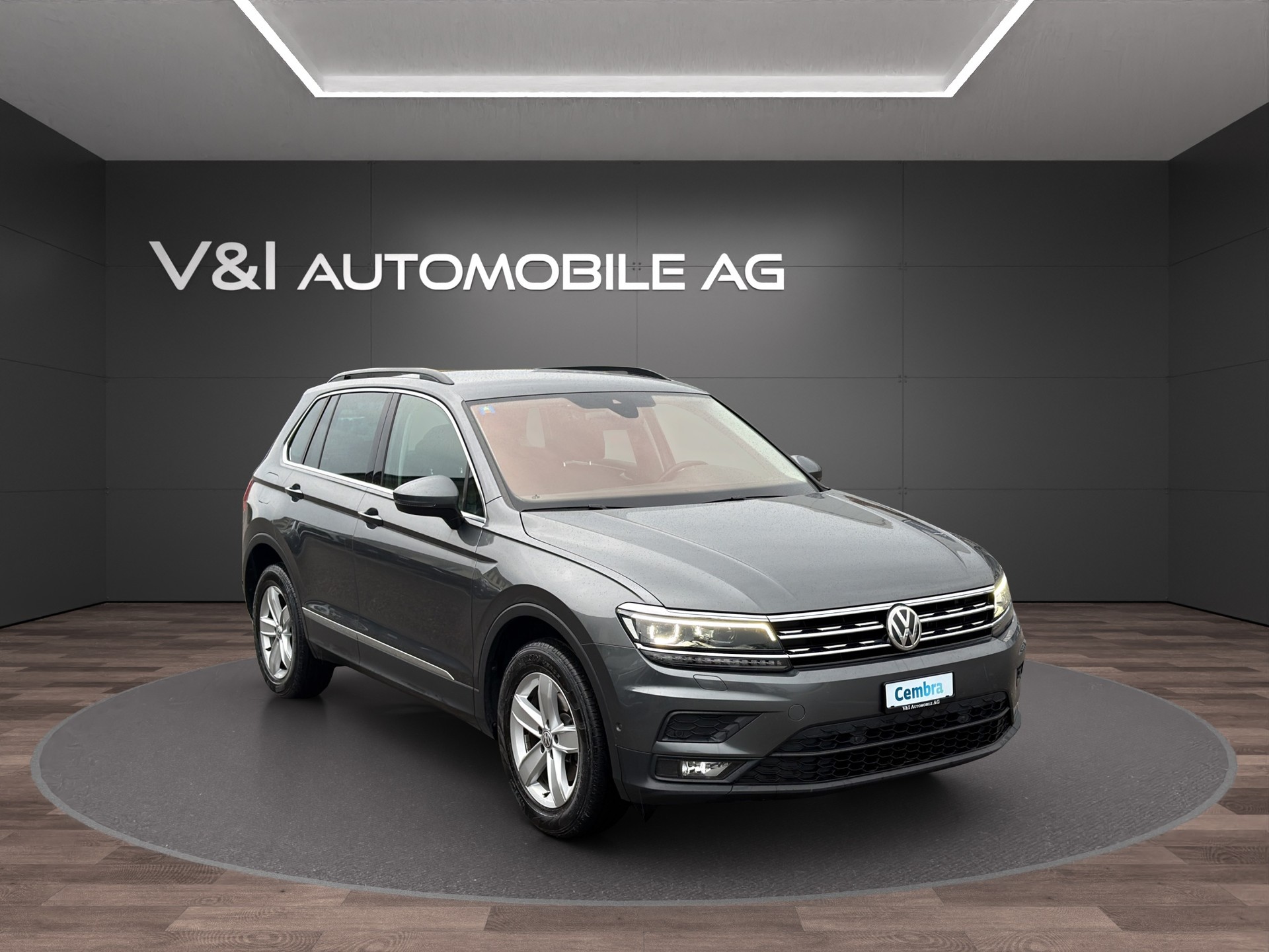 VW Tiguan 2.0 TDI SCR Comfortline 4Motion DSG-image-1