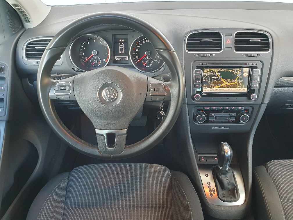 VW Golf 1.4 TSI Comfortline DSG-image-5