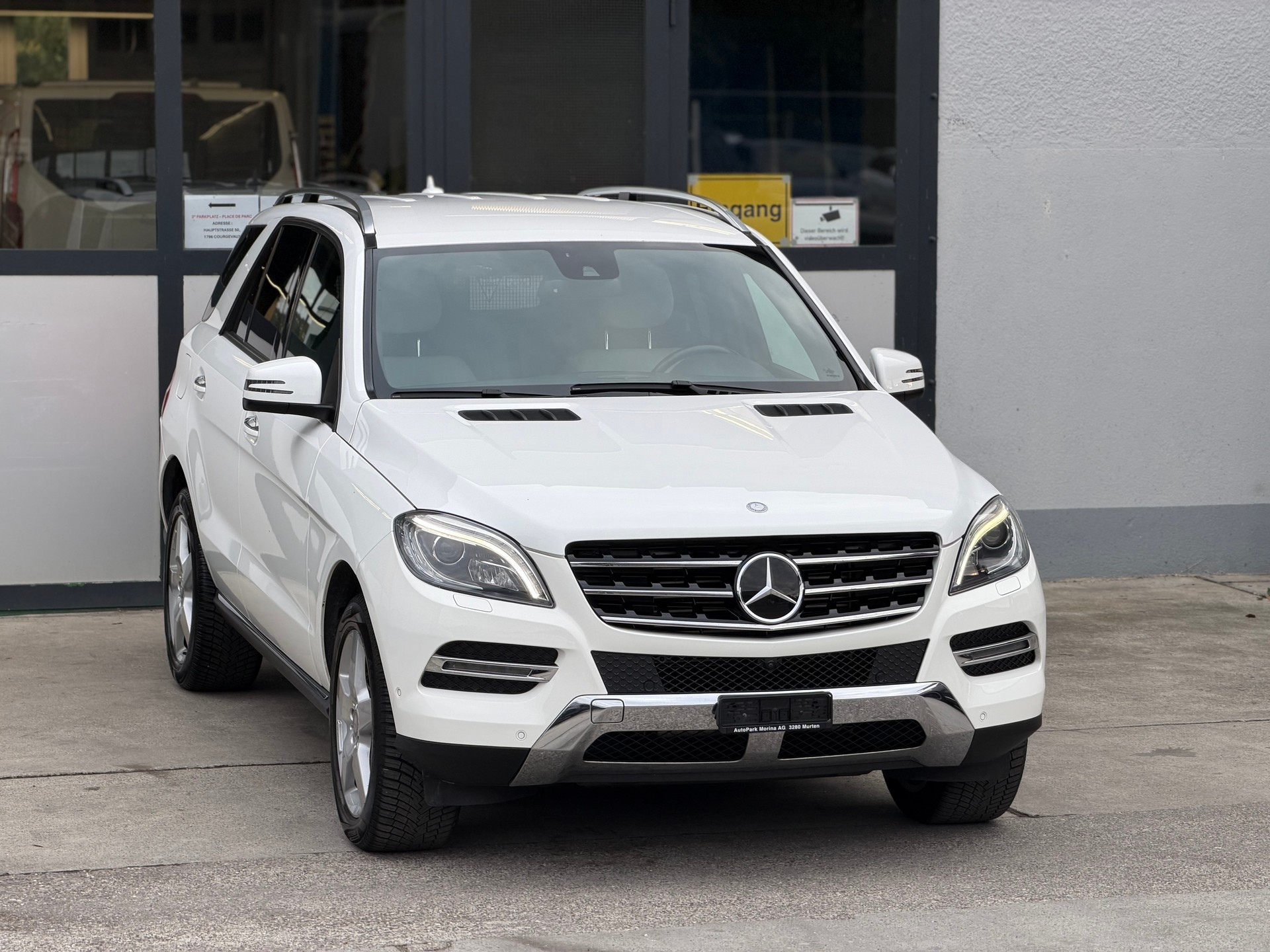 MERCEDES-BENZ ML 350 BlueTEC Executive 4Matic AHK 3.5T-image-3
