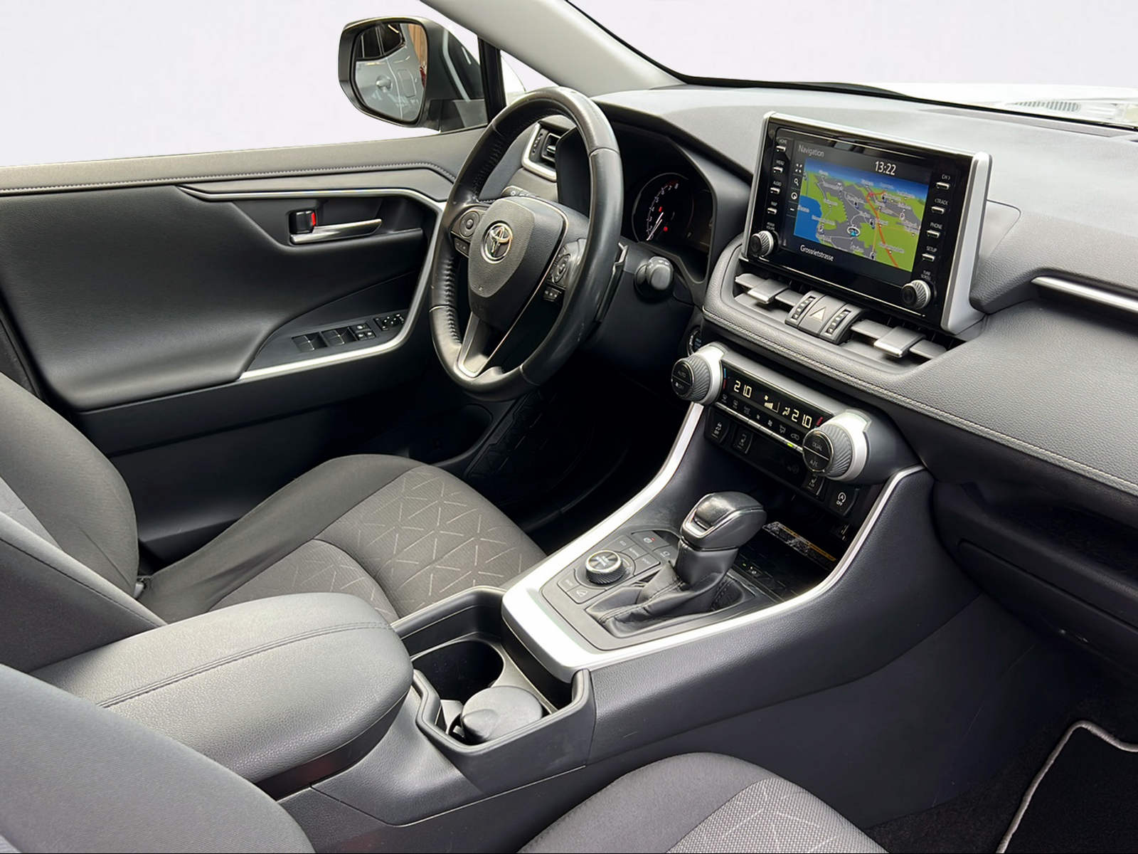 TOYOTA RAV-4 2.0 Trend Multidrive S 4WD-image-1