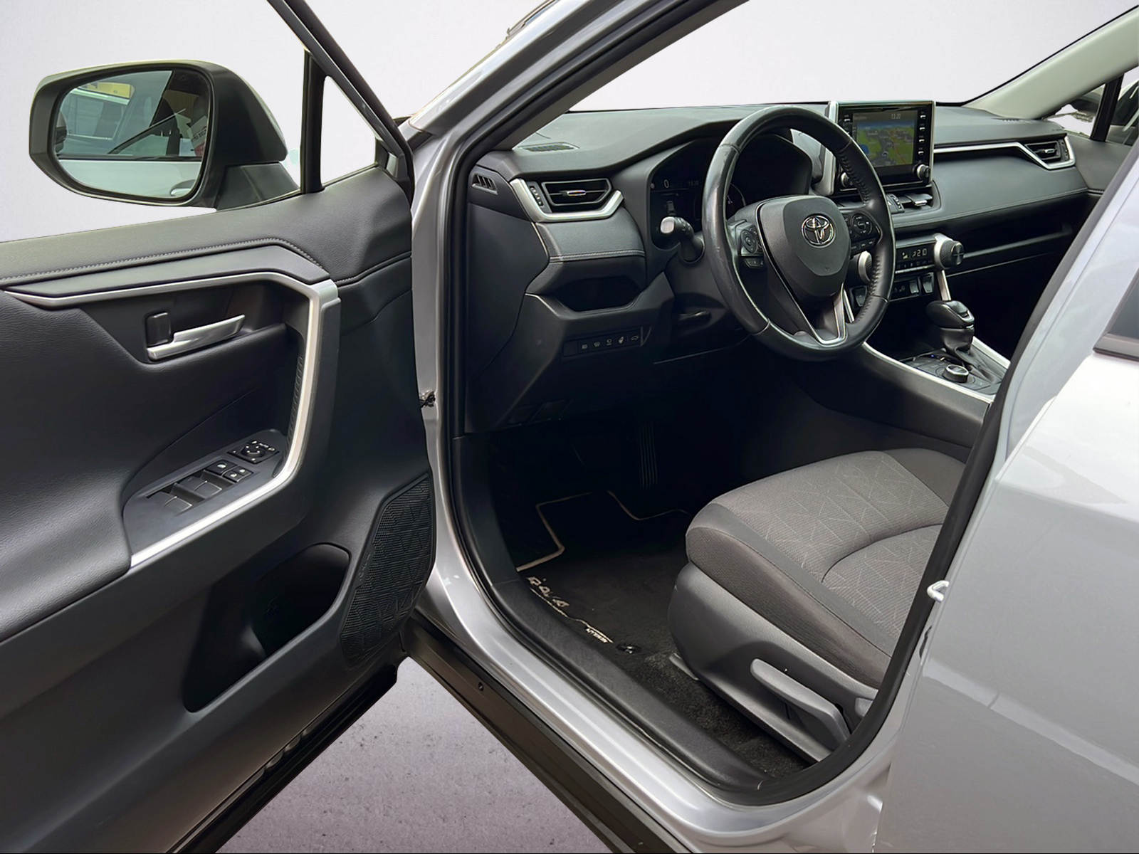 TOYOTA RAV-4 2.0 Trend Multidrive S 4WD-image-6