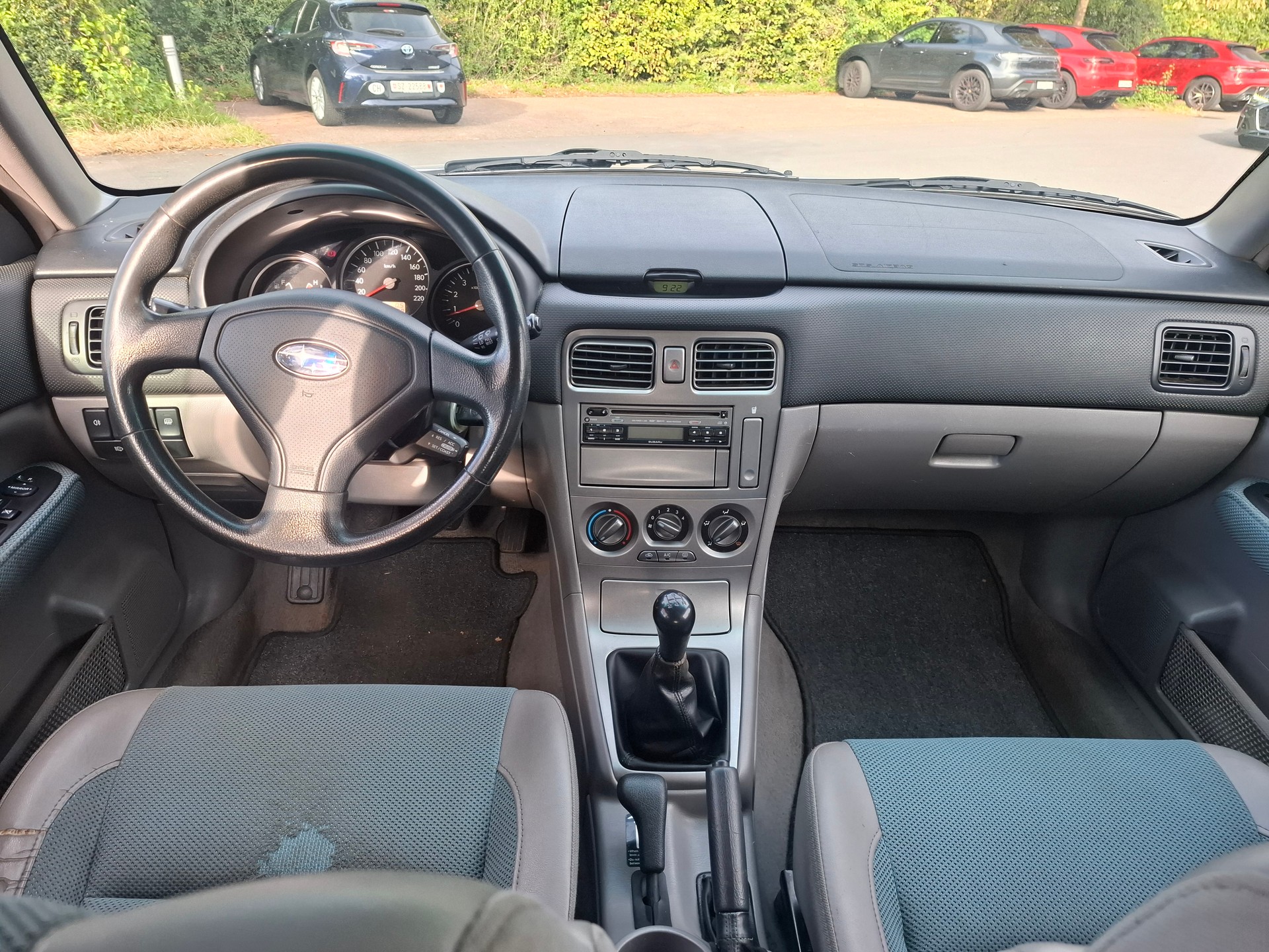 SUBARU Forester 2.0X-image-9