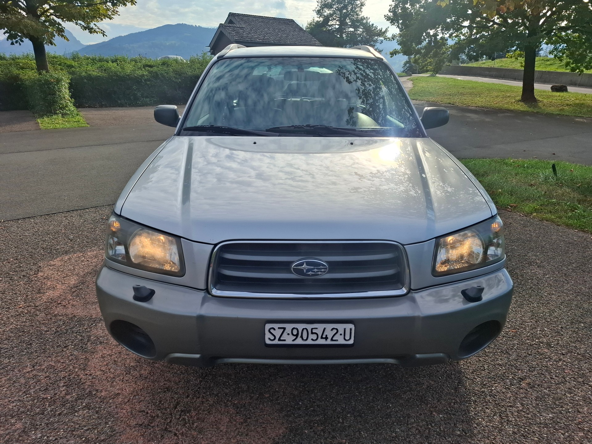 SUBARU Forester 2.0X-image-1