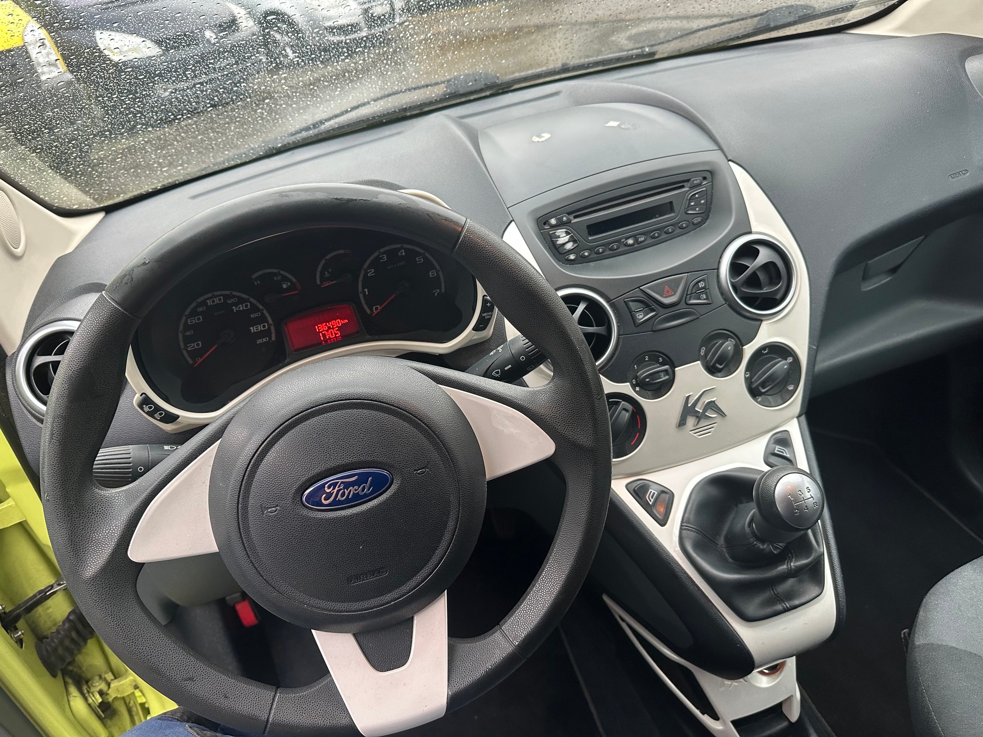 FORD KA 1.25 Titanium-image-10