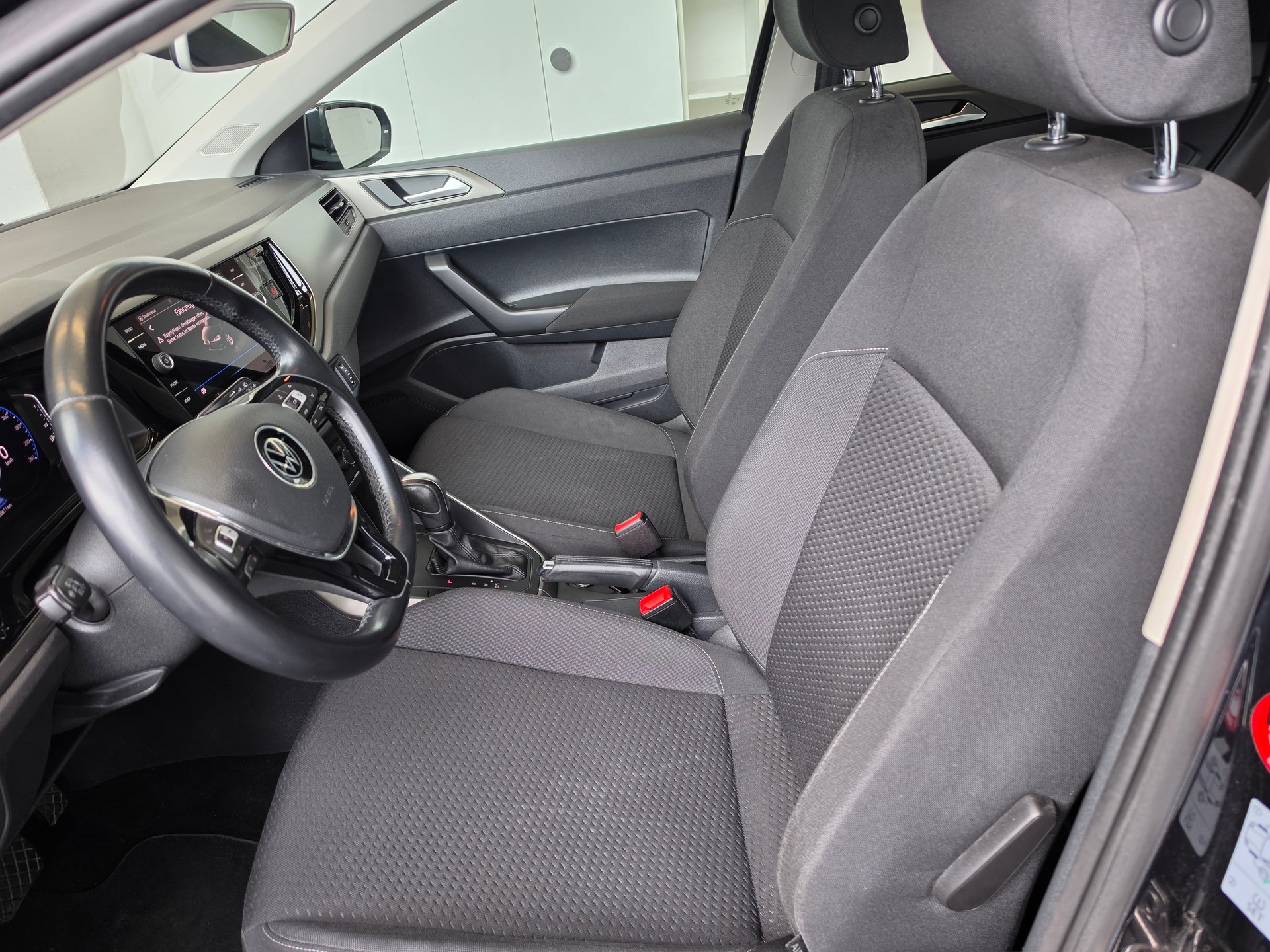 VW Polo 1.0 BMT United DSG-image-10