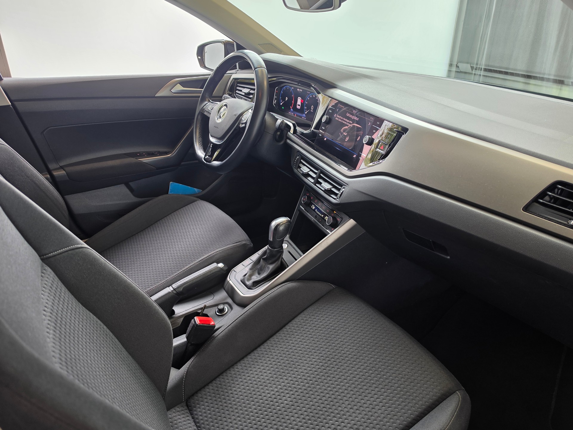 VW Polo 1.0 BMT United DSG-image-13