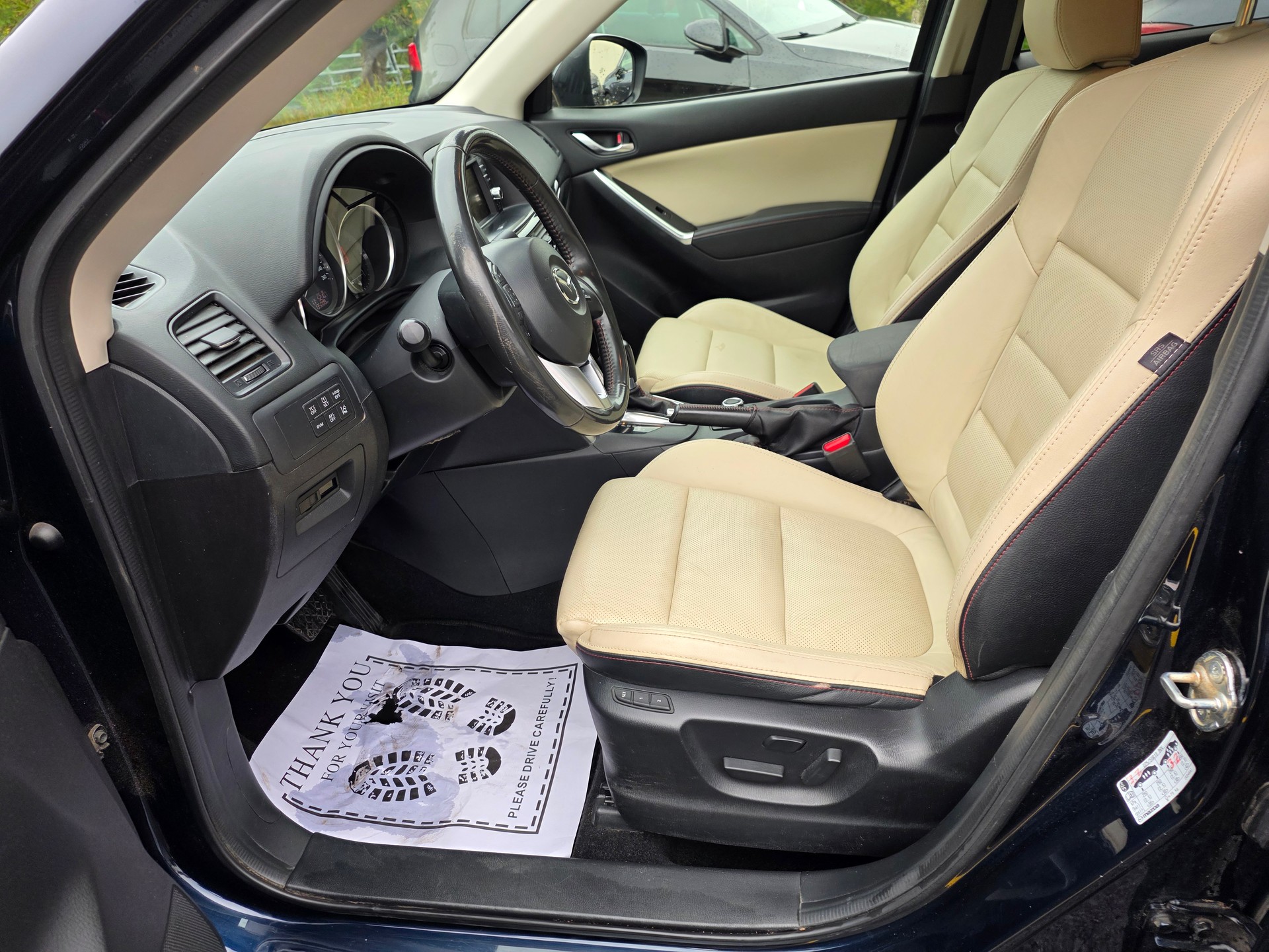 MAZDA CX-5 2.2 D HP Revolution AWD Automatic-image-10