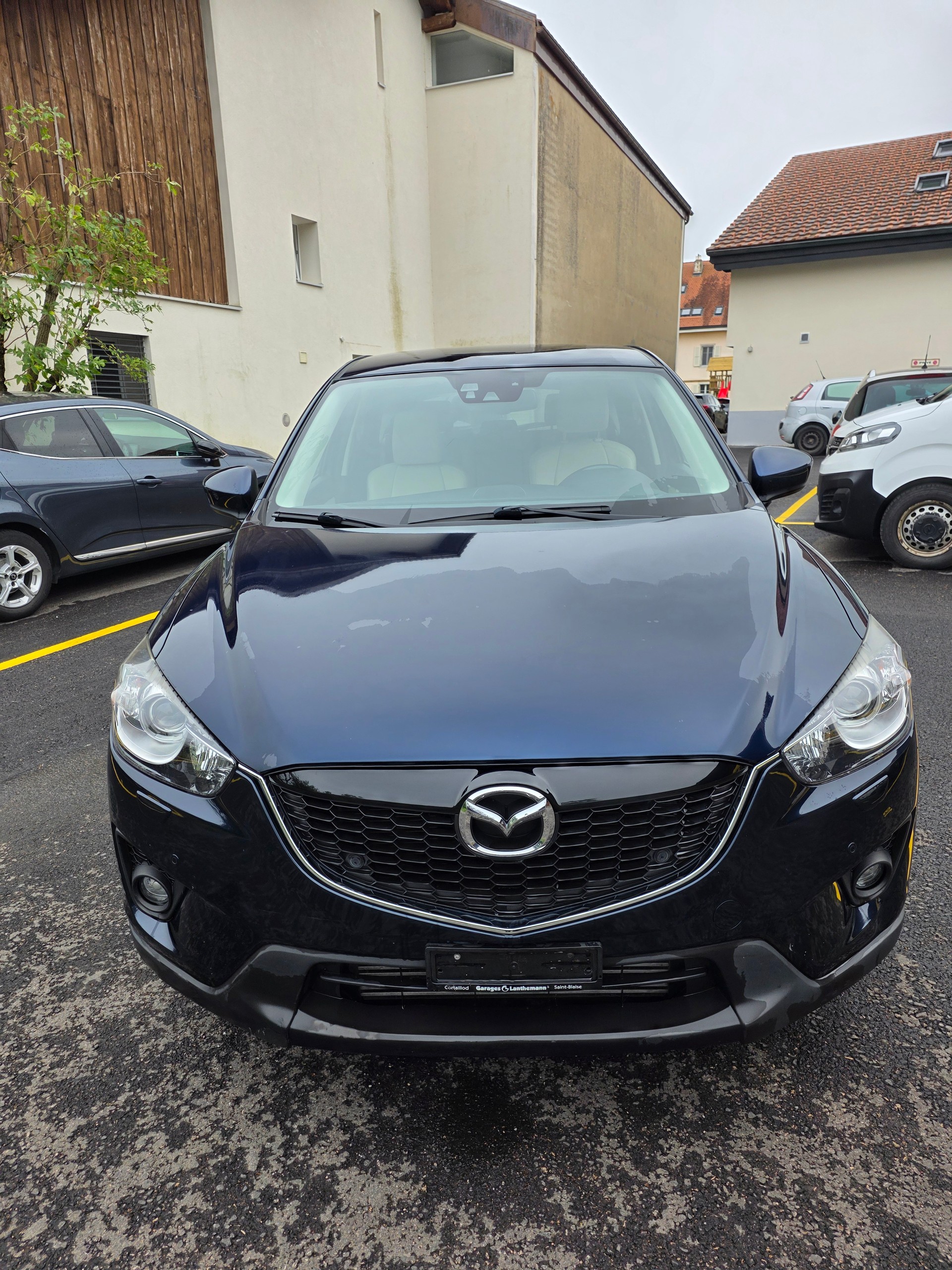MAZDA CX-5 2.2 D HP Revolution AWD Automatic-image-1