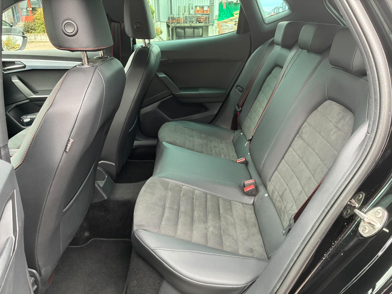 SEAT Ibiza 1.5 EcoTSI FR DSG-image-6