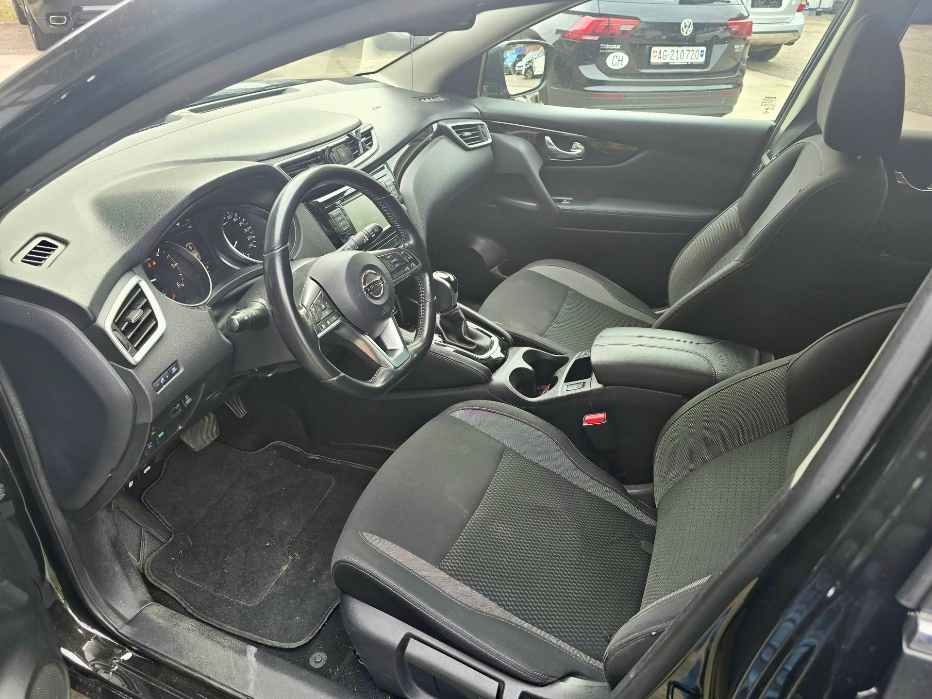 NISSAN Qashqai 1.7 dCi tekna Xtronic ALL-MODE 4x4-image-10