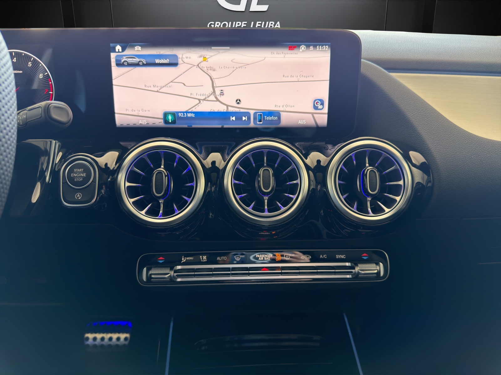 MERCEDES-BENZ GLA 250 4Matic 8G-DCT Swiss Star-image-12
