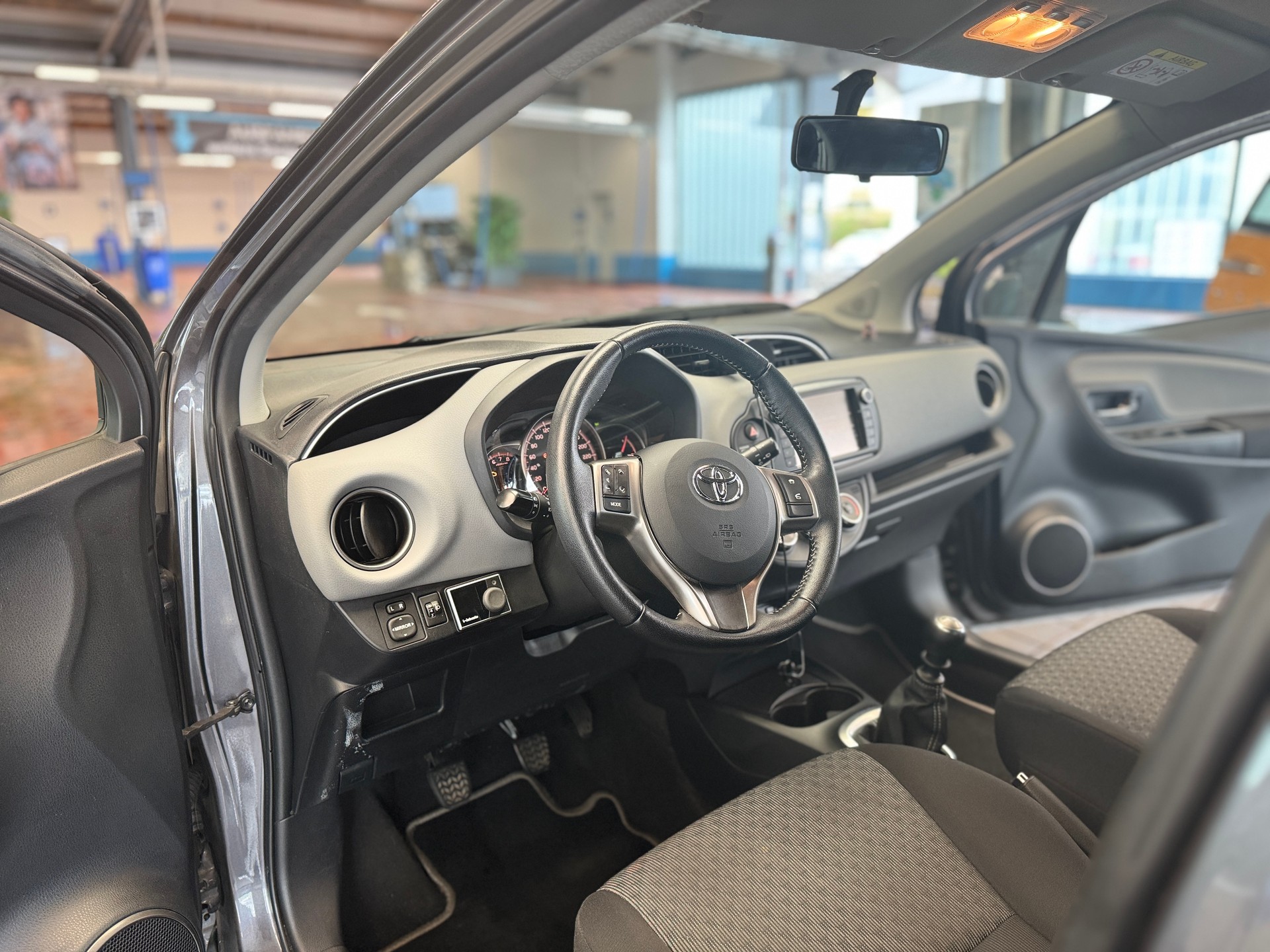 TOYOTA 1.33 VVT-i Trend-image-6
