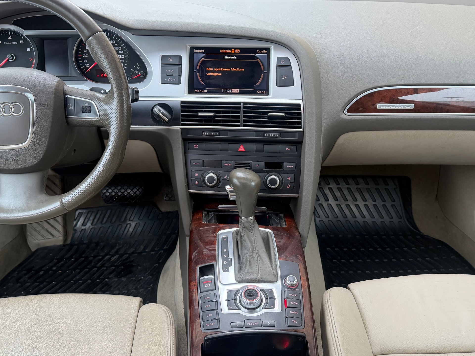 AUDI A6 Avant 2.8 V6 FSI quattro tiptronic-image-13
