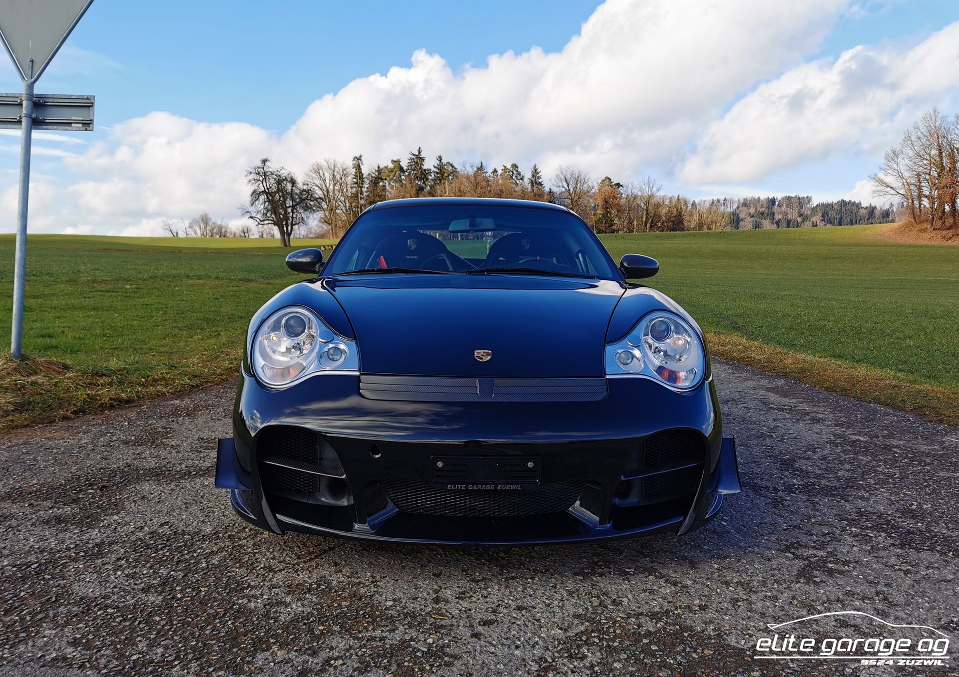 PORSCHE 911 GT2 Clubsport-image-2