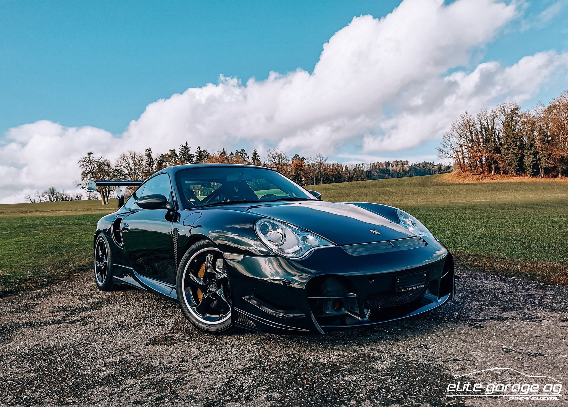 PORSCHE 911 GT2 Clubsport-image-1
