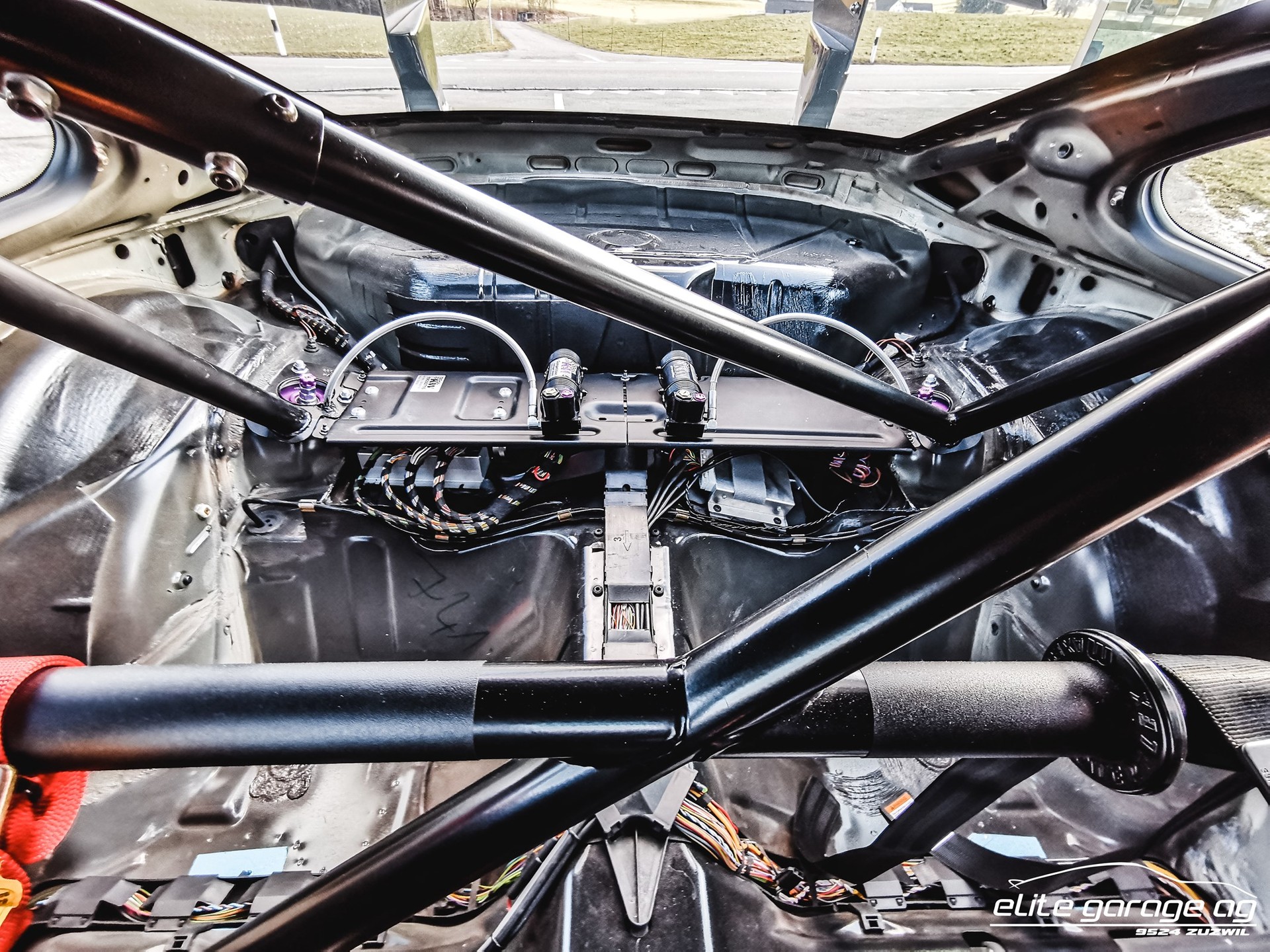 PORSCHE 911 GT2 Clubsport-image-14