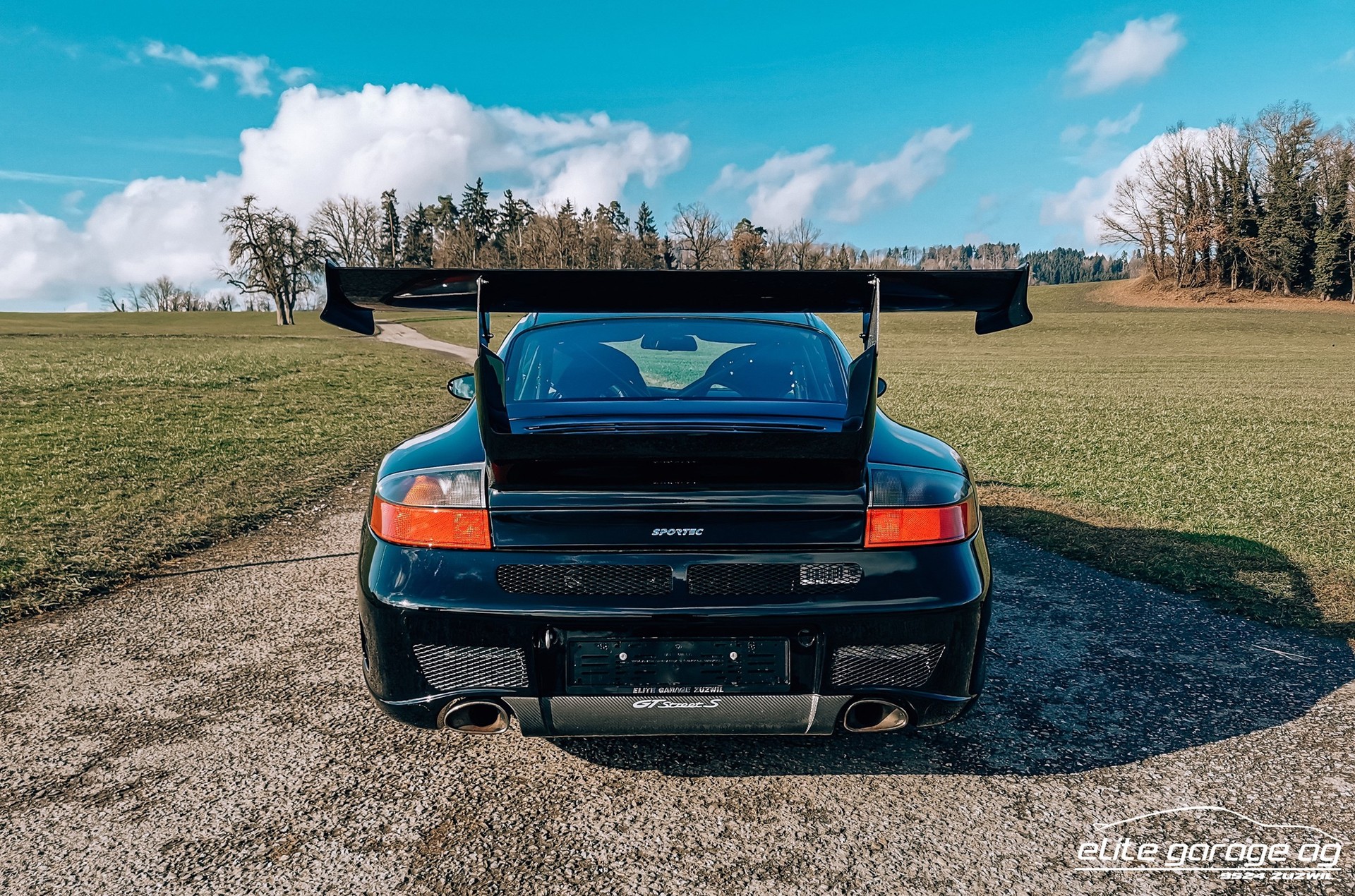 PORSCHE 911 GT2 Clubsport-image-6