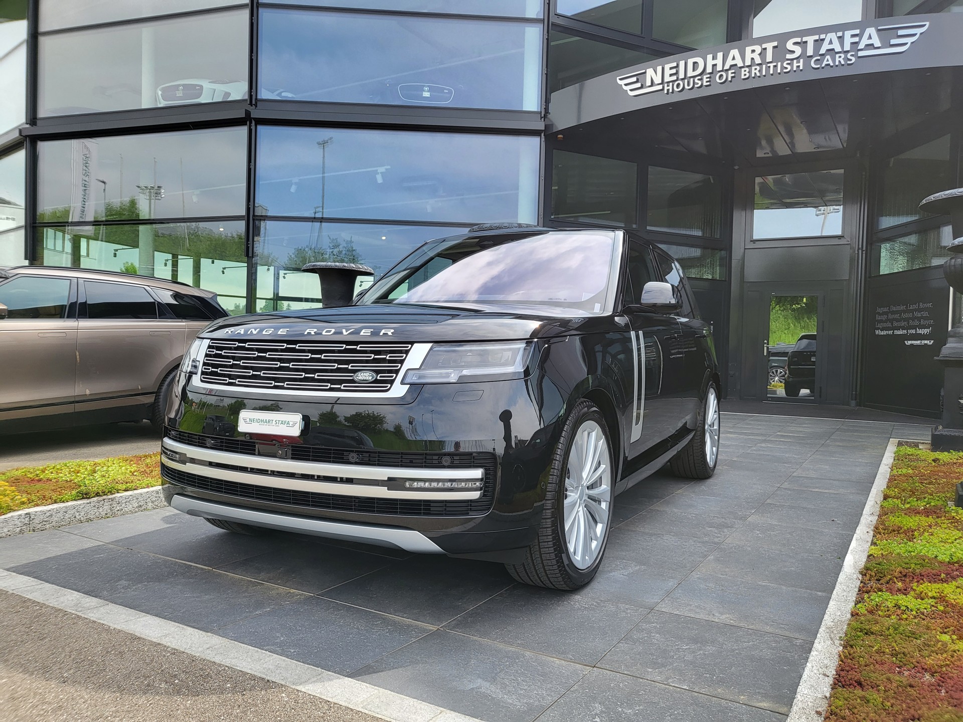 LAND ROVER Range Rover D350 3.0D I6 MHEV First Edition Automatic-image-0