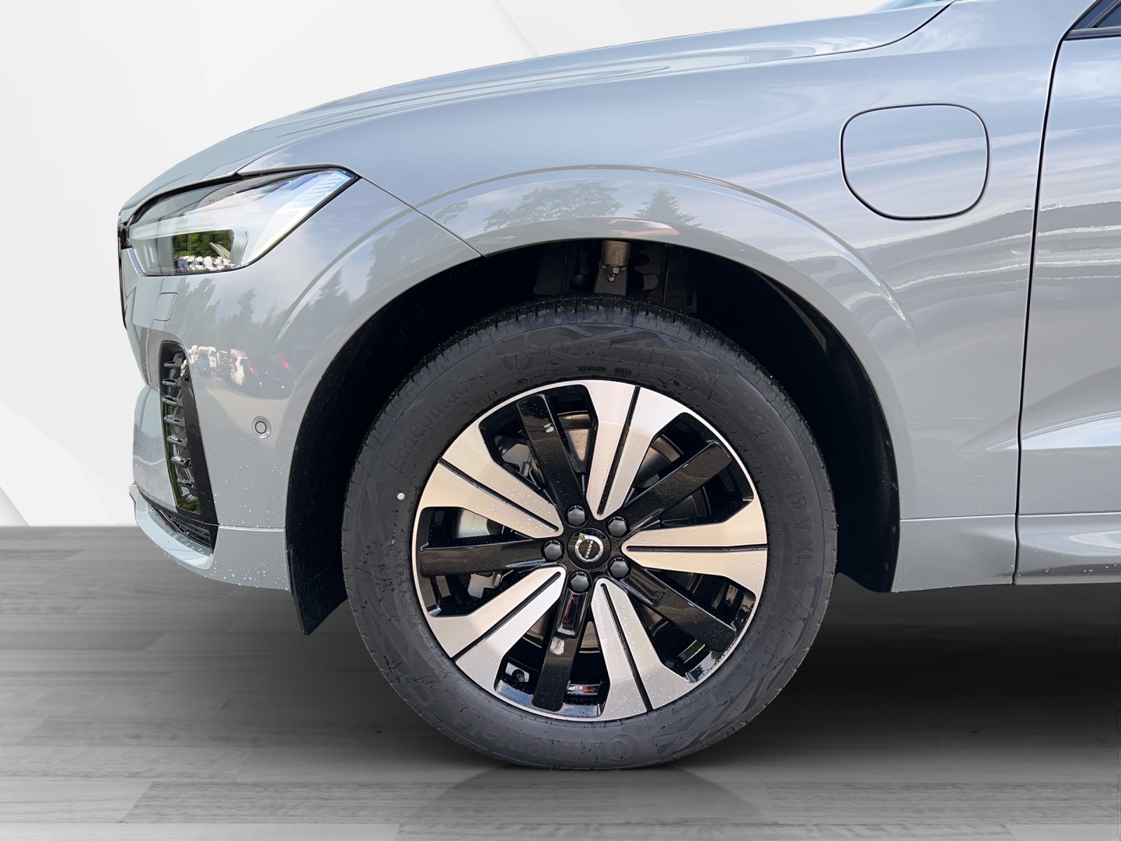 VOLVO XC60 2.0 T6 TE Plus Dark eAWD-image-8