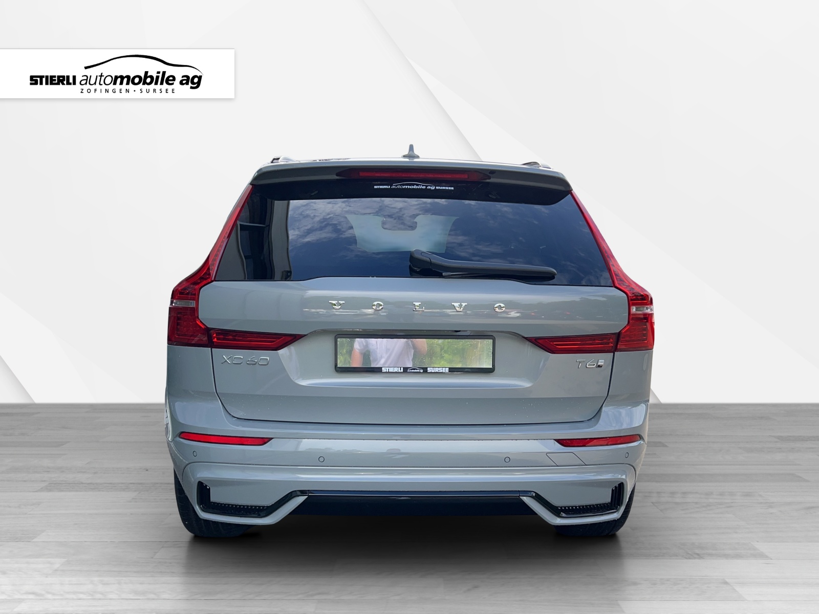 VOLVO XC60 2.0 T6 TE Plus Dark eAWD-image-5