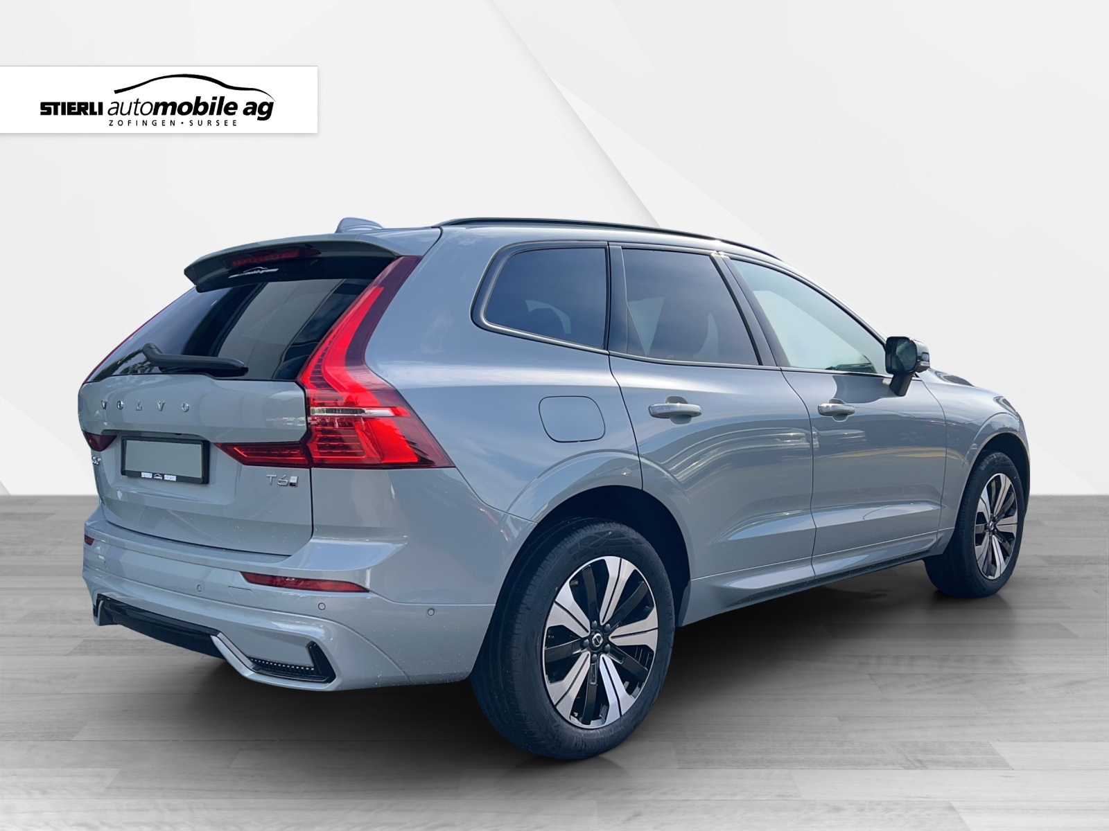 VOLVO XC60 2.0 T6 TE Plus Dark eAWD-image-4