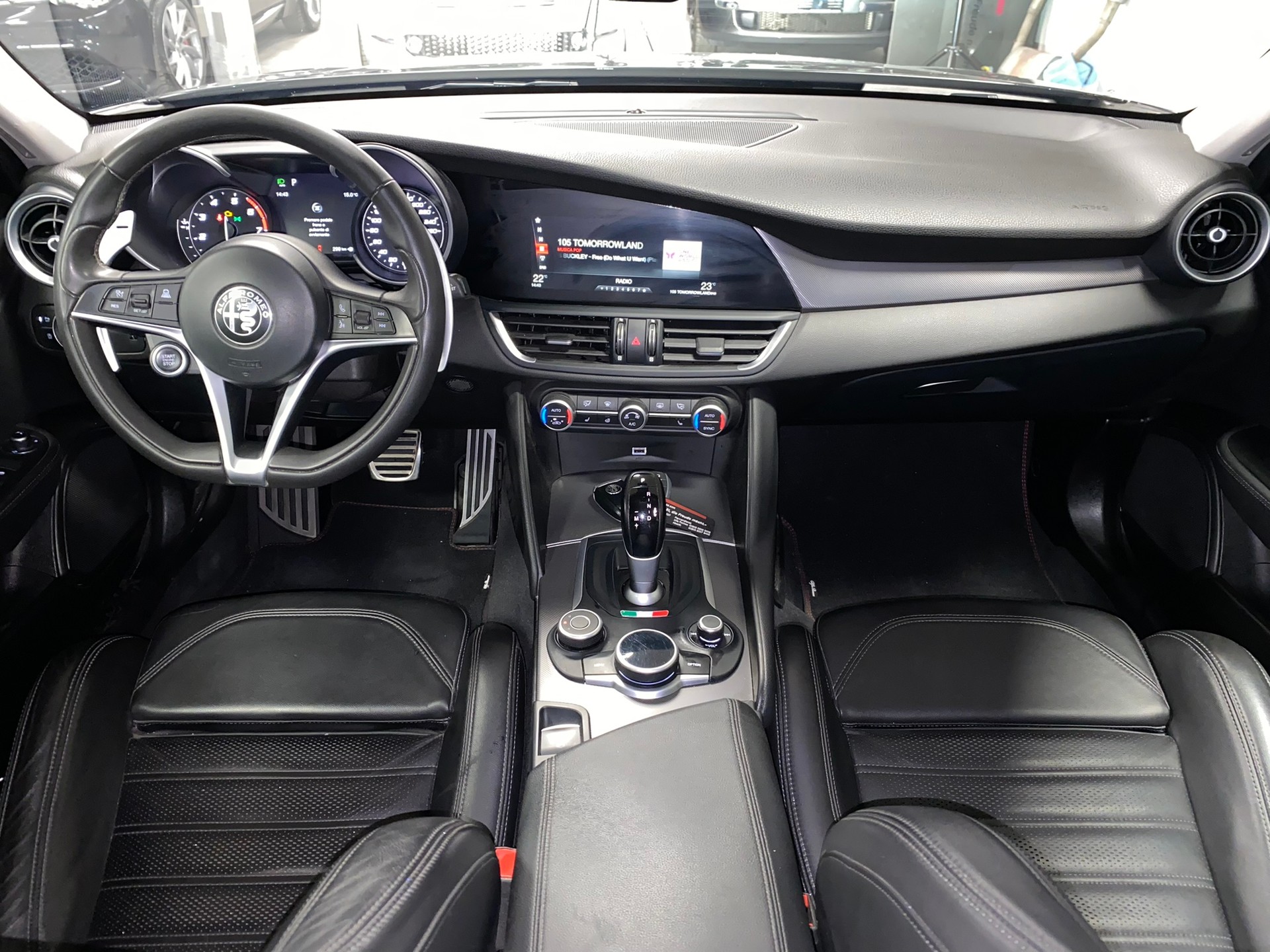 ALFA ROMEO Giulia 2.0 MA 280 AT Q4 Ve-image-3