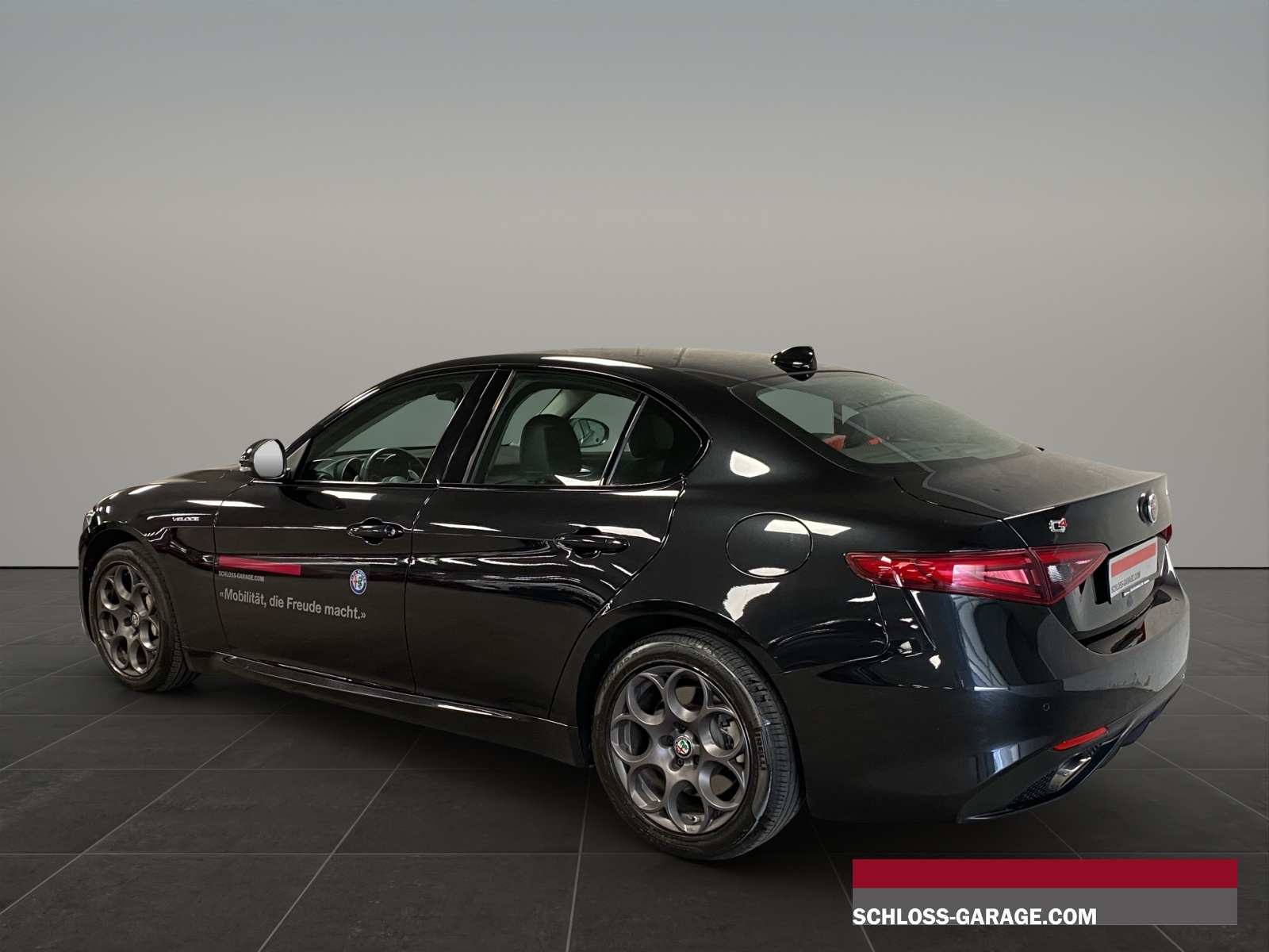 ALFA ROMEO Giulia 2.0 MA 280 AT Q4 Ve-image-3