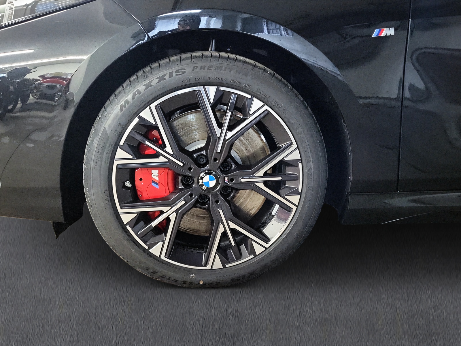 BMW 120d M Sport Pro Steptronic-image-8