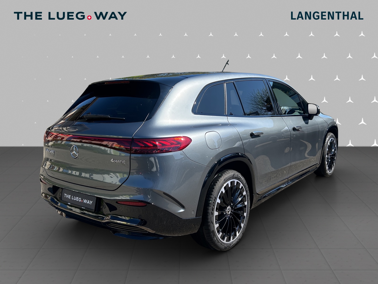MERCEDES-BENZ EQS SUV 580 4Matic Executive Edition-image-5