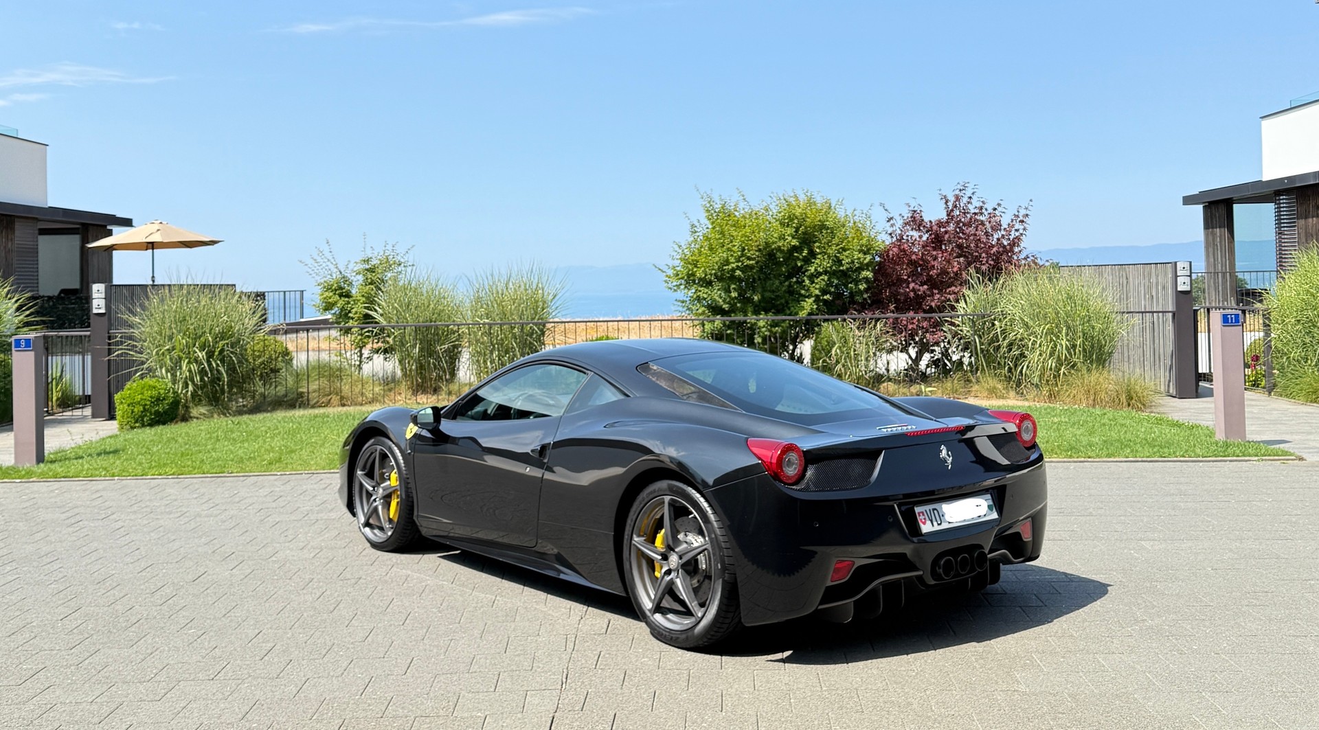 FERRARI 458 Italia 4.5 V8
