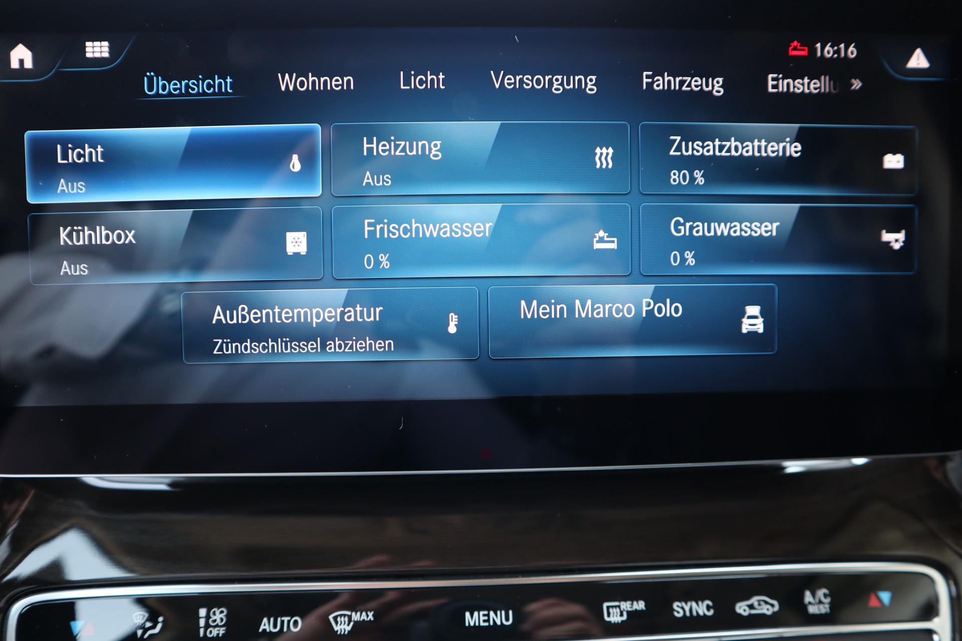 MERCEDES-BENZ Marco Polo 250 d 4M Automat-image-10