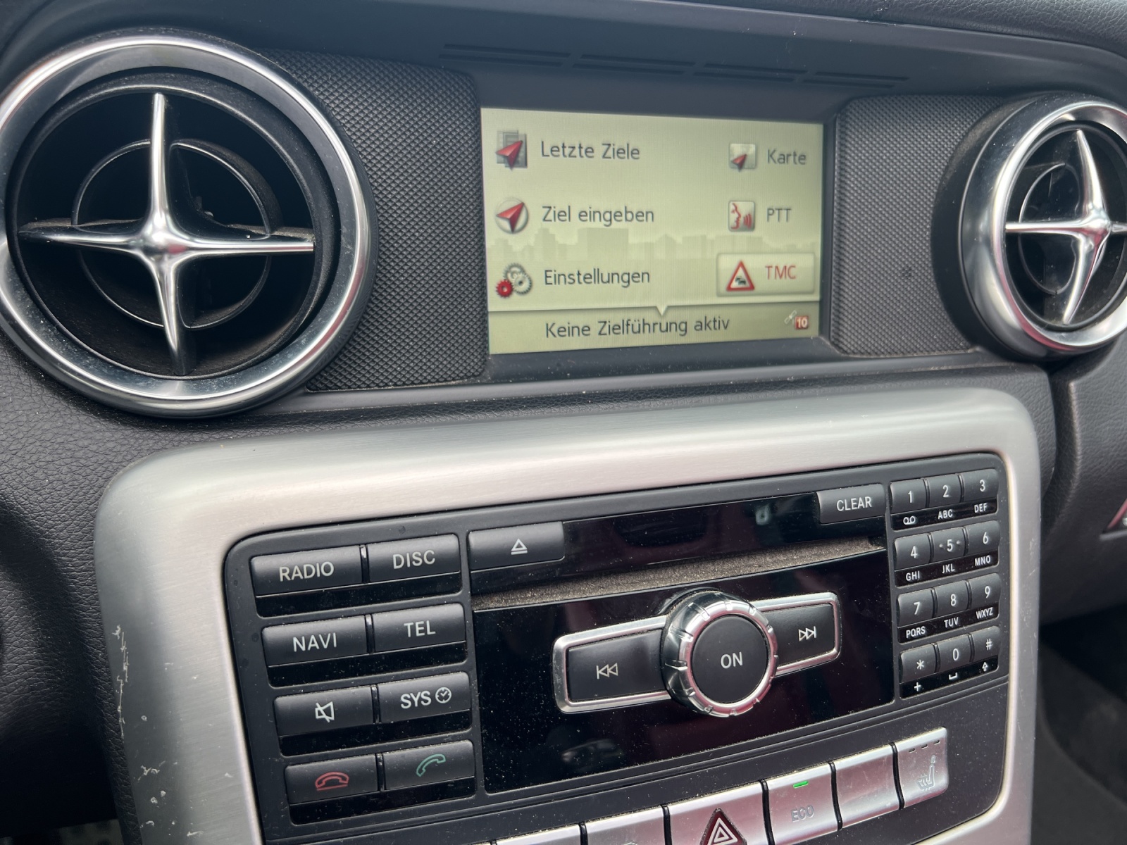 MERCEDES-BENZ SLK 200-image-13