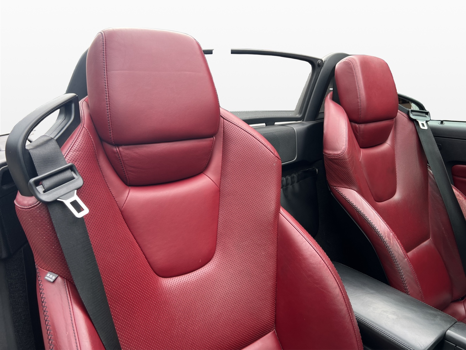MERCEDES-BENZ SLK 200-image-11