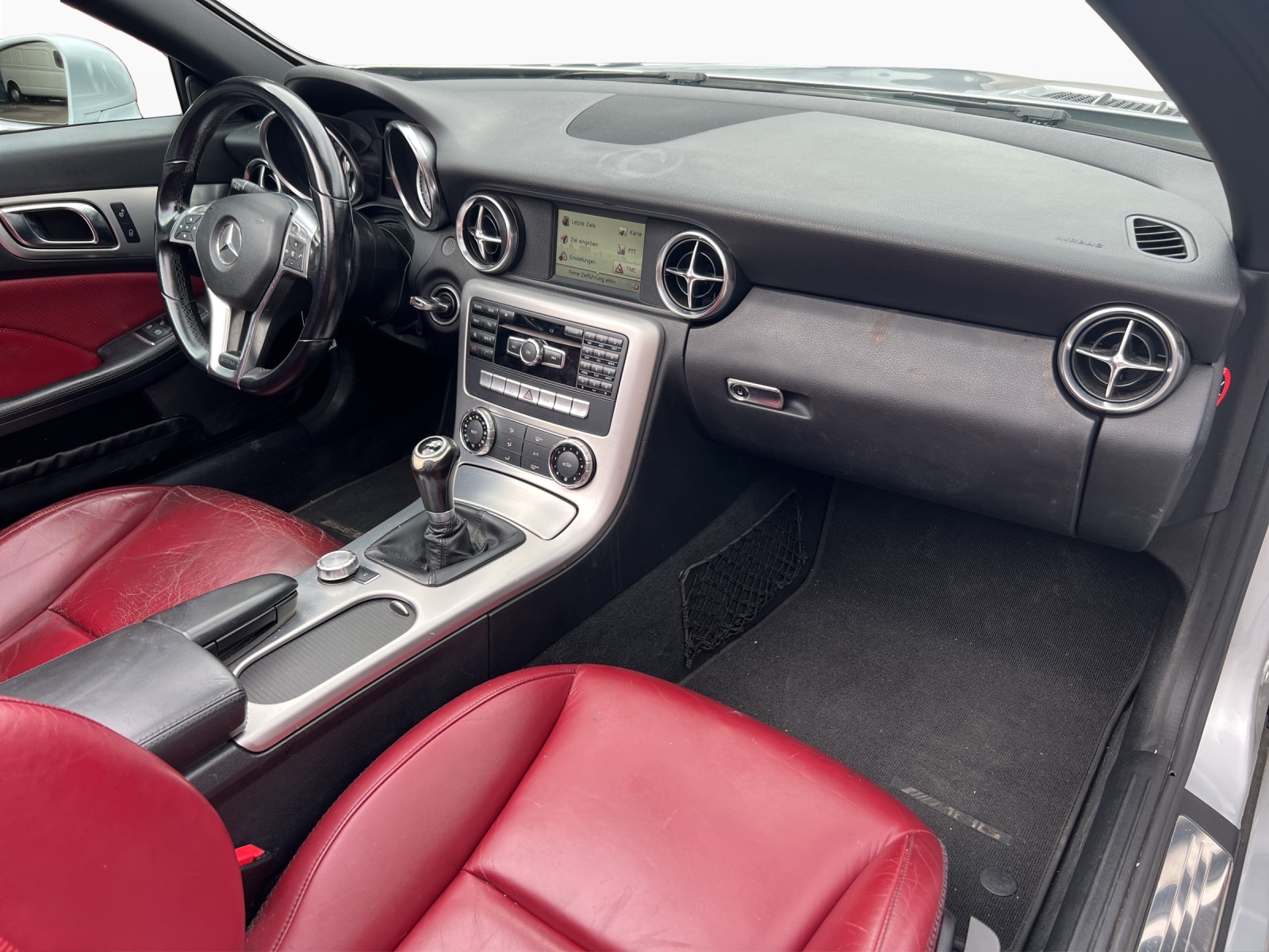 MERCEDES-BENZ SLK 200-image-10