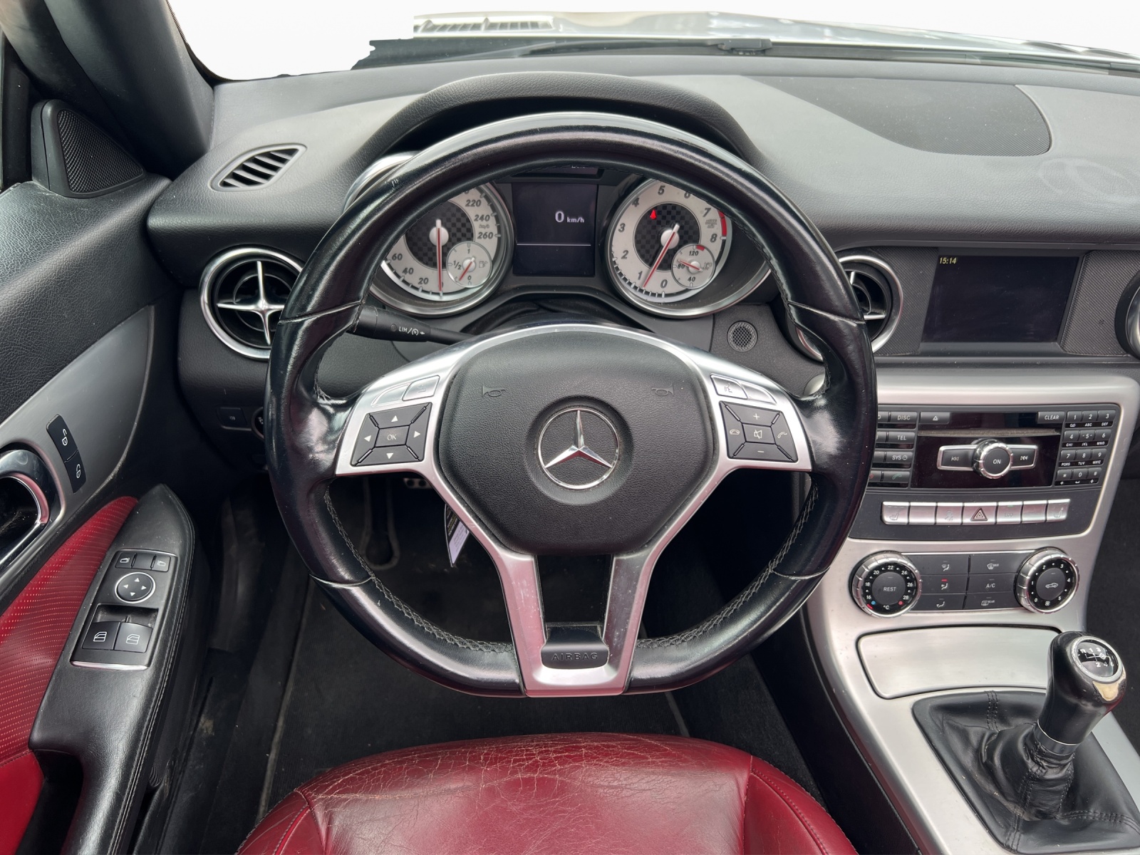 MERCEDES-BENZ SLK 200-image-14