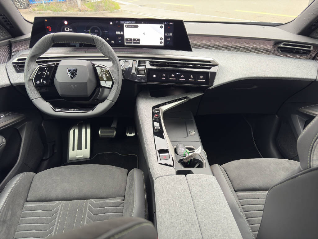 PEUGEOT 3008 1.2 Hybrid GT-image-5