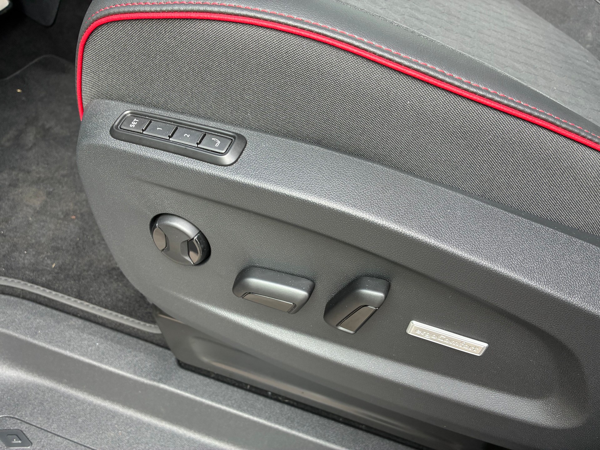 VW ID.Buzz LWB GTX 4 Motion-image-13