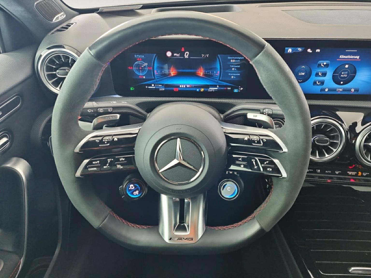 MERCEDES-BENZ A 45 AMG S 4Matic+-image-6