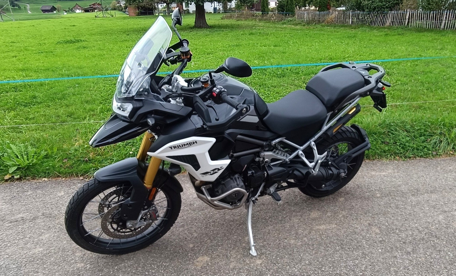 TRIUMPH Tiger 1200 Rally Pro-image-1