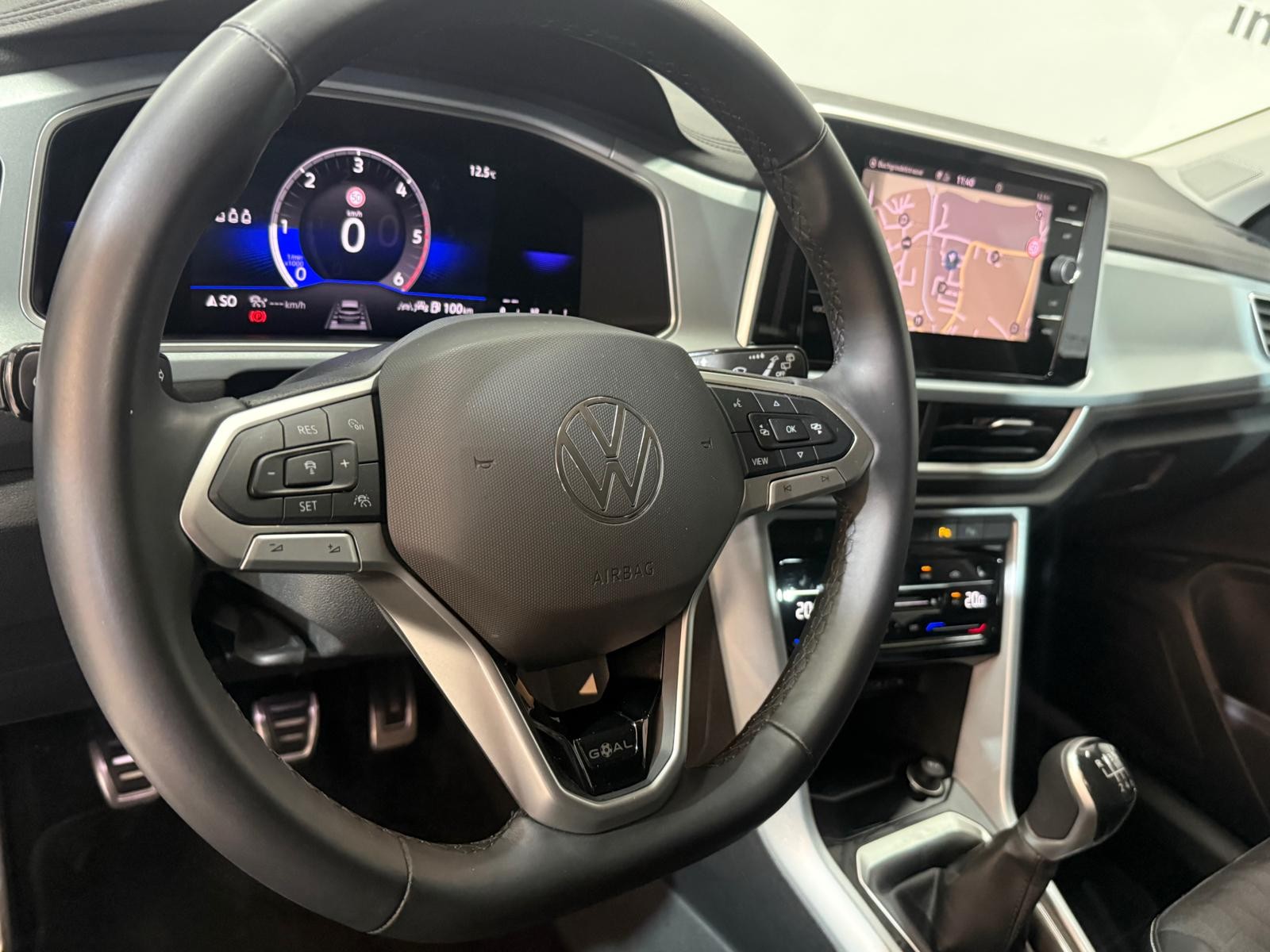 VW T-Roc 2.0 TDI SCR Life-image-7