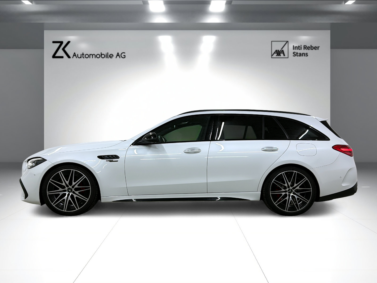 MERCEDES-BENZ C 63 S AMG T E 476PS Performance 4 Matic Designo Opalithweiss Metallic / CH-Fahrzeug / MB Gratis Service /-showroom-element-2