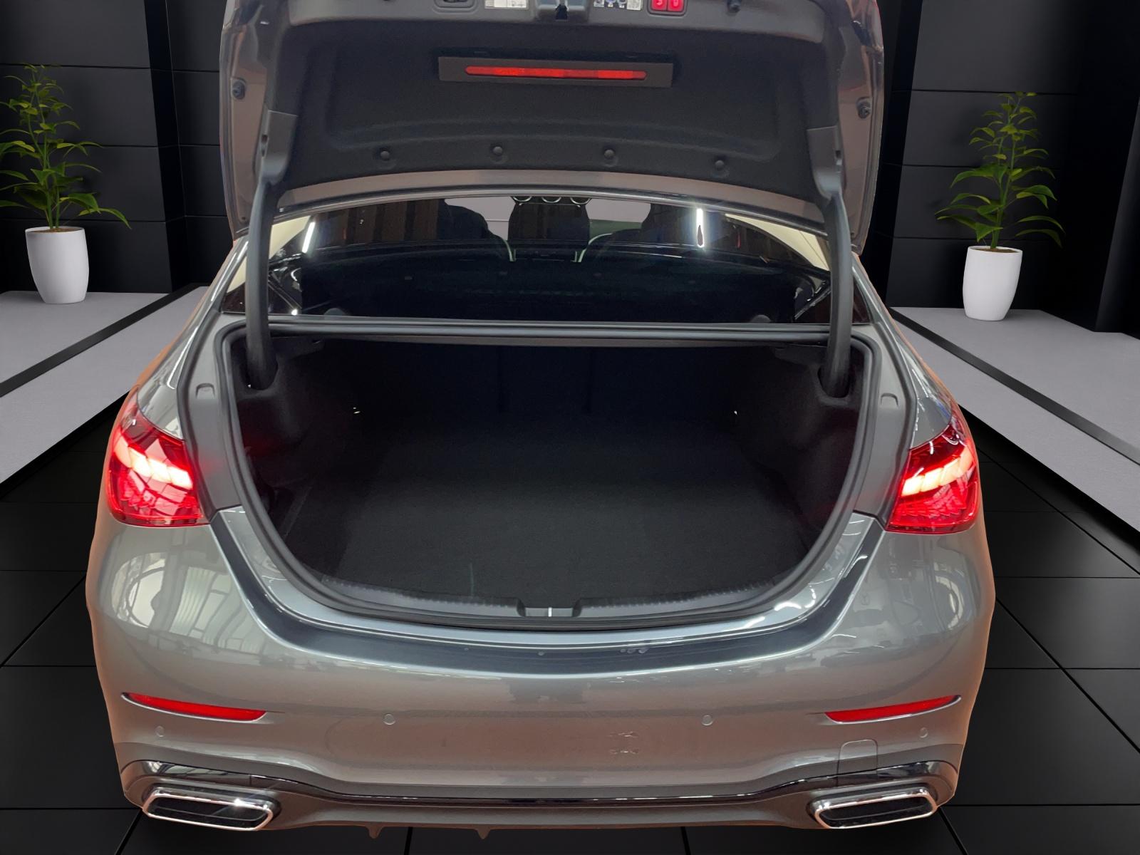 MERCEDES-BENZ C 300 de 4MATIC Limousine AMG Line-image-8