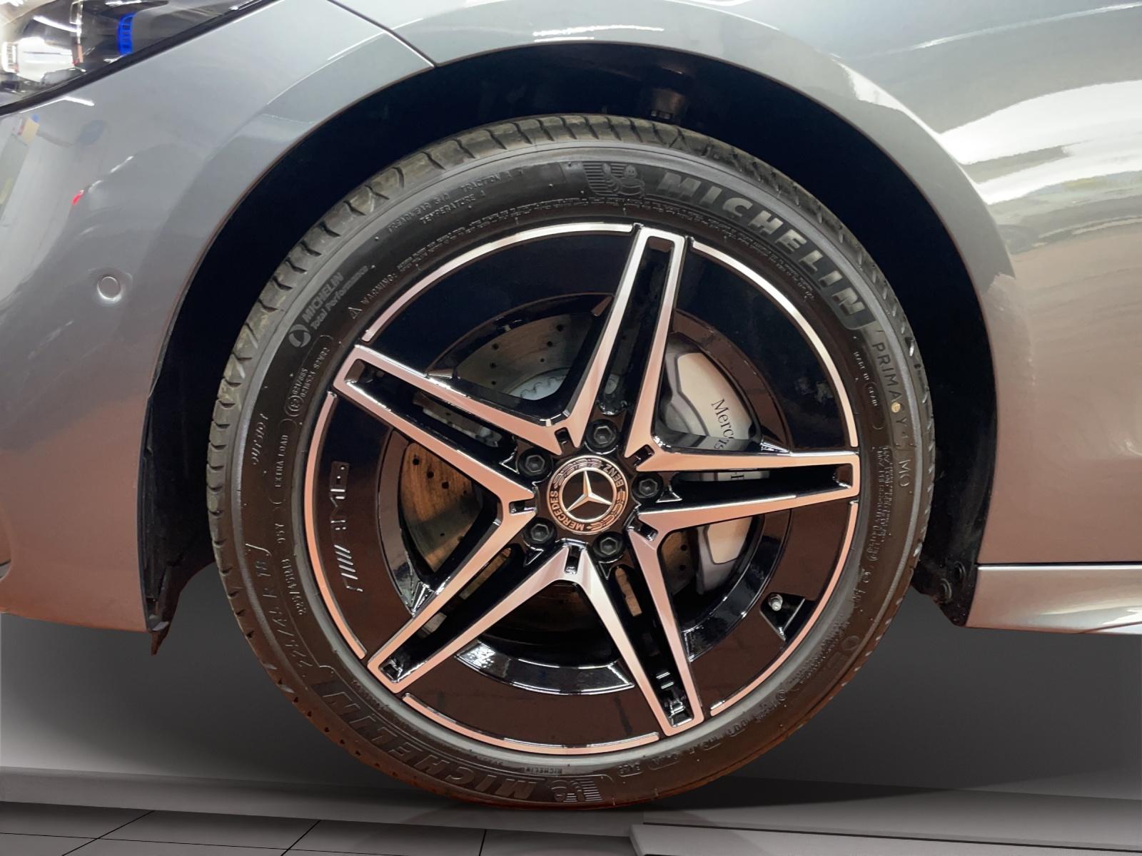 MERCEDES-BENZ C 300 de 4MATIC Limousine AMG Line-image-9