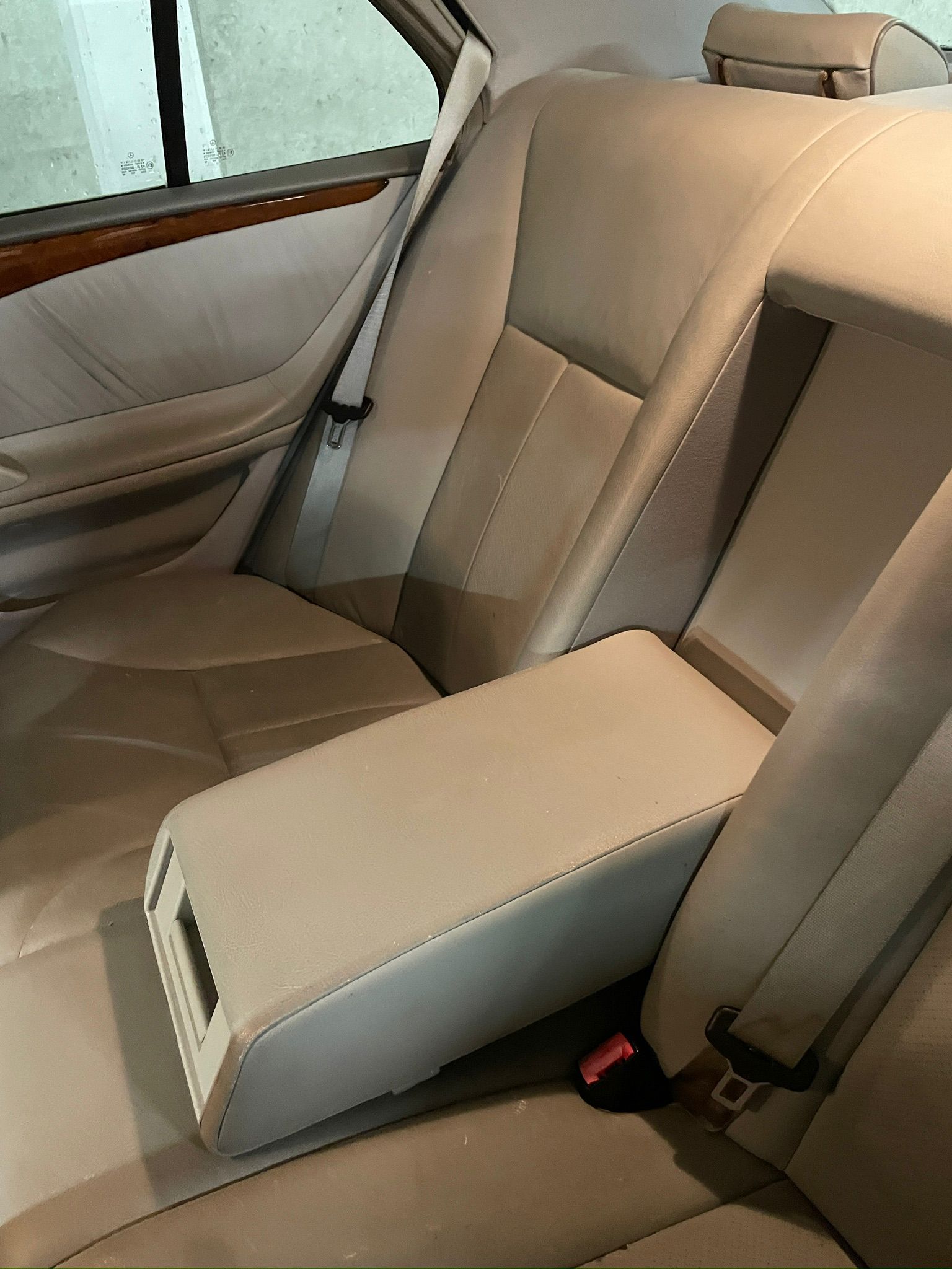 MERCEDES-BENZ E 320 Elégance 4-Matic Automatic-image-10