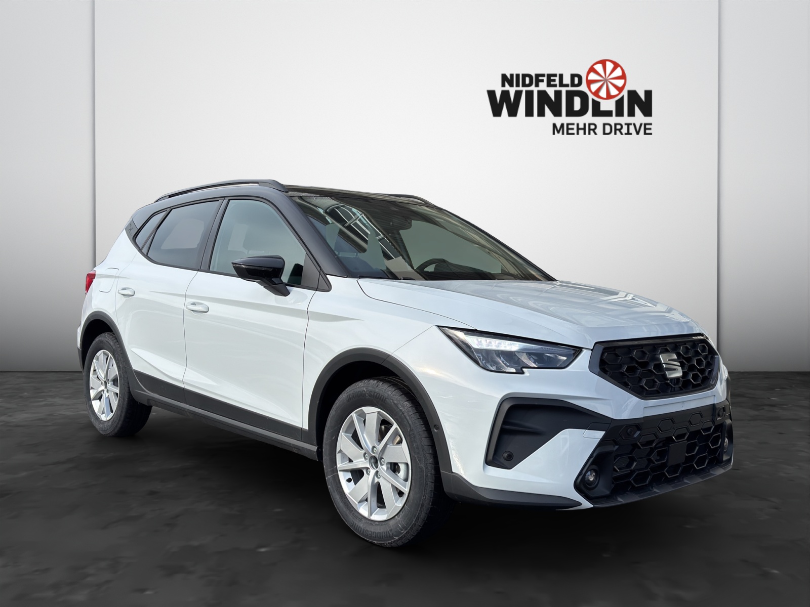 SEAT Arona 1.0 TSI 115 Style DSG-image-0